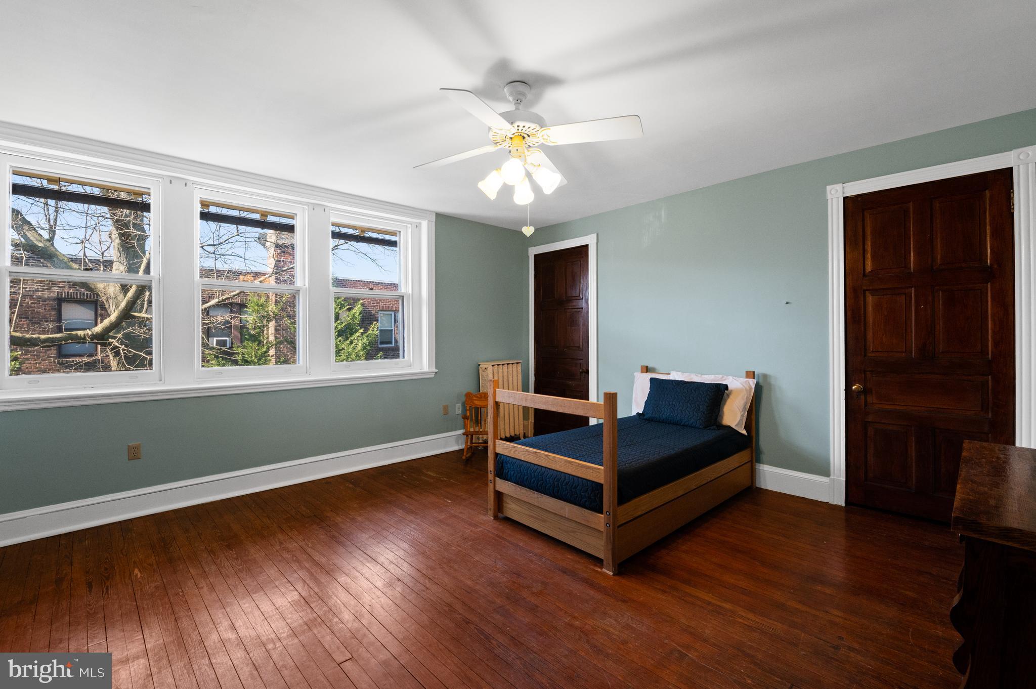 UNIVERSITY CITY - Residential