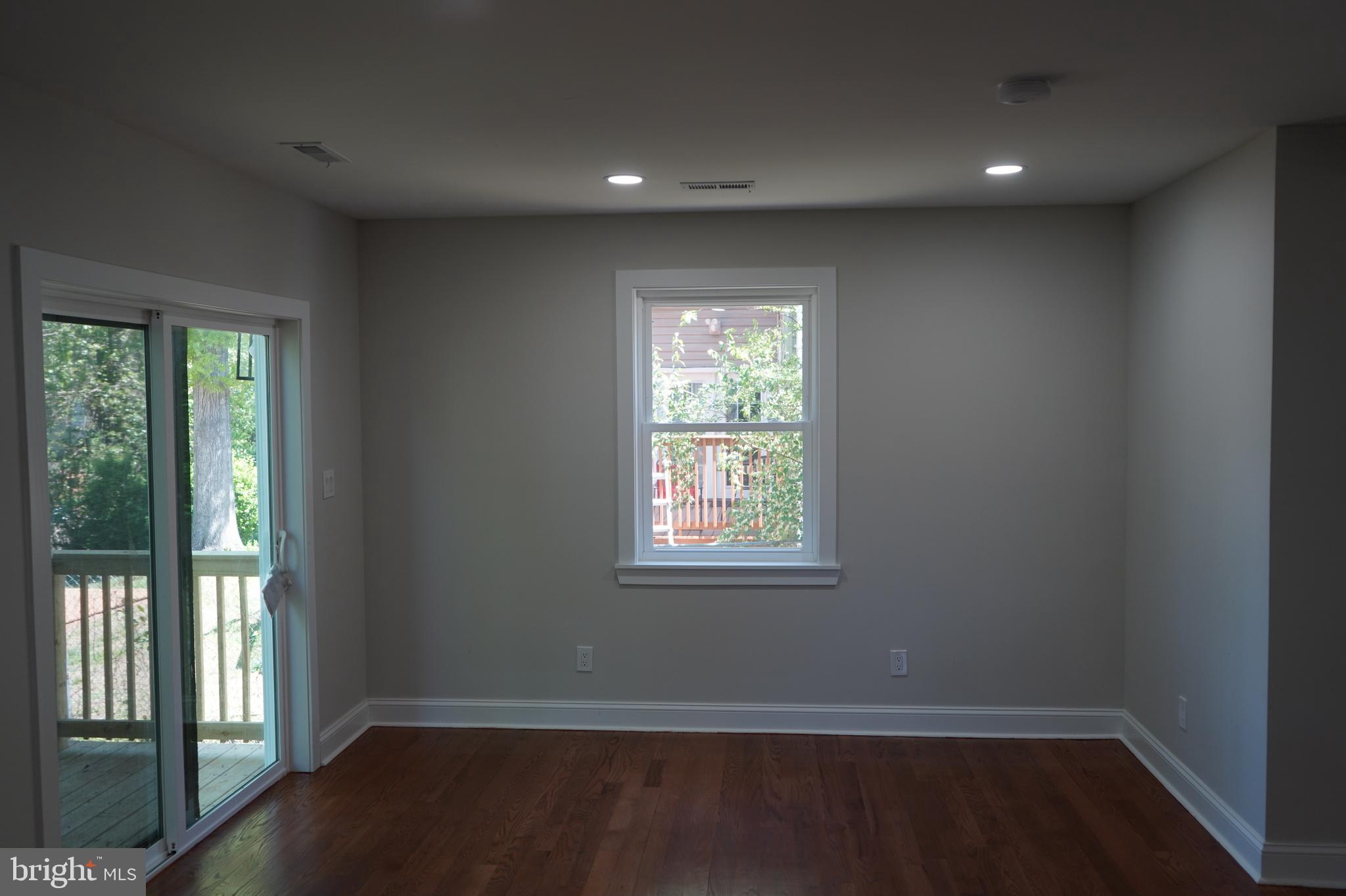 FOREST HEIGHTS - Residential