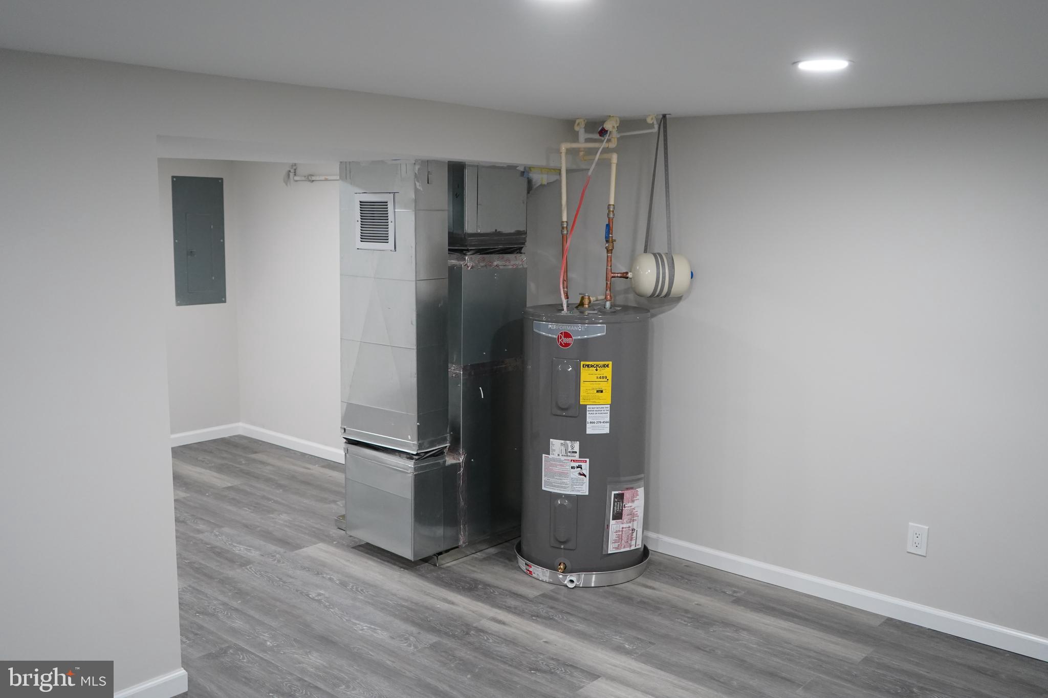 FOREST HEIGHTS - Residential