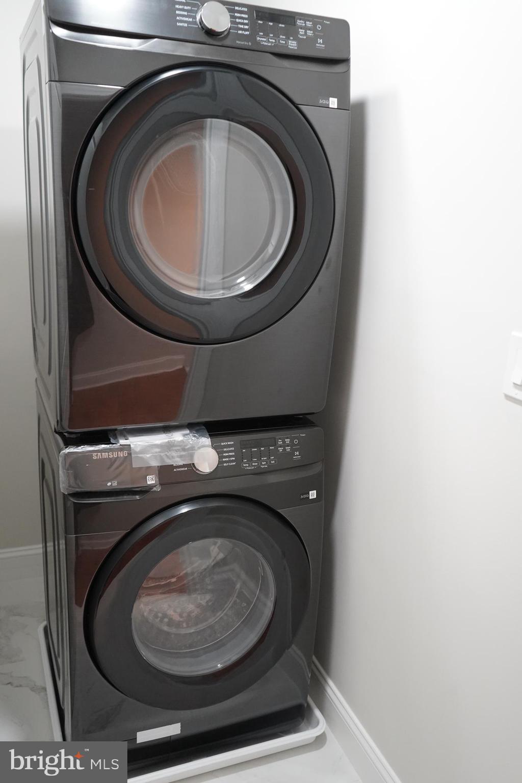 FOREST HEIGHTS - Residential