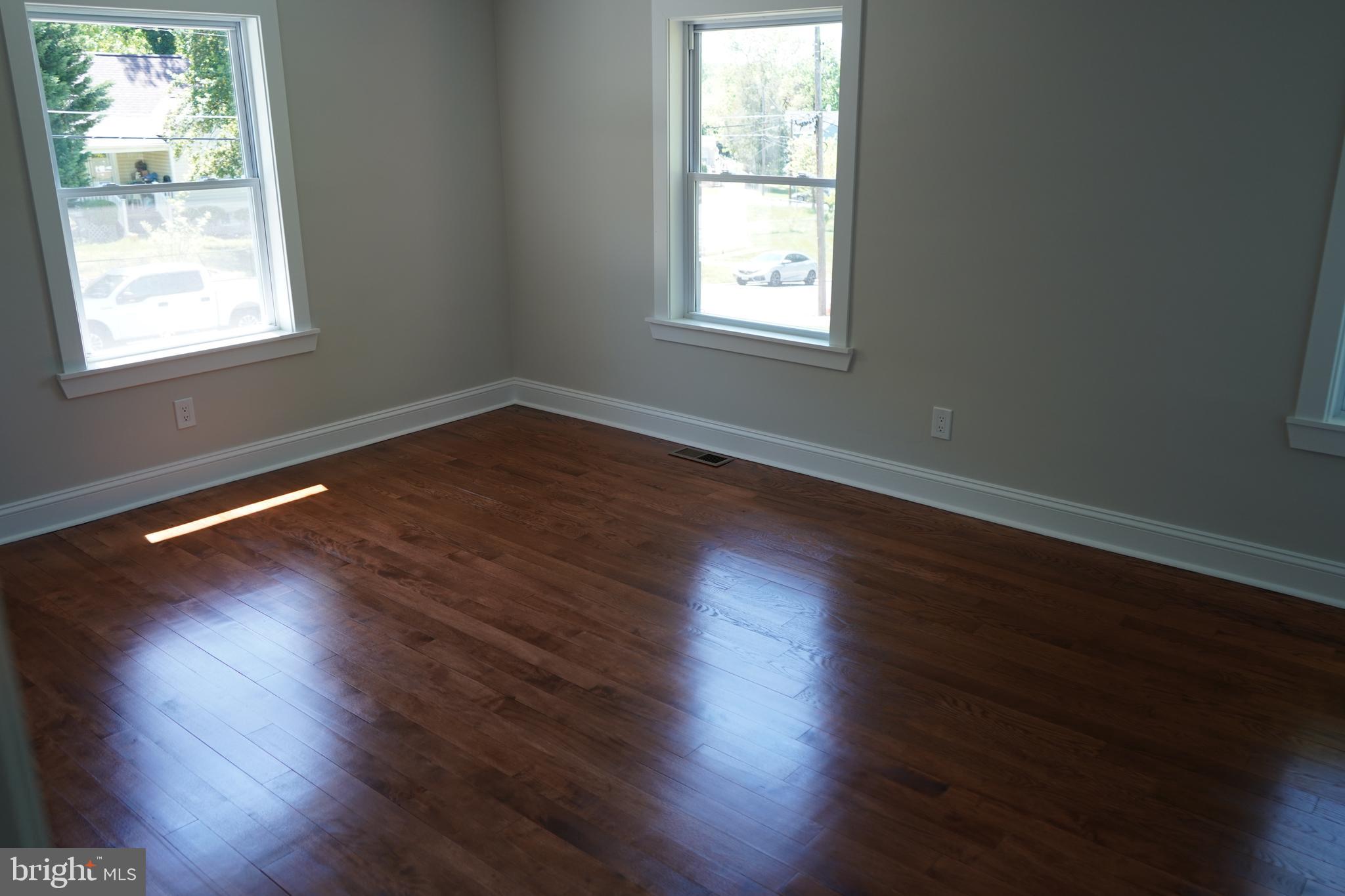 FOREST HEIGHTS - Residential