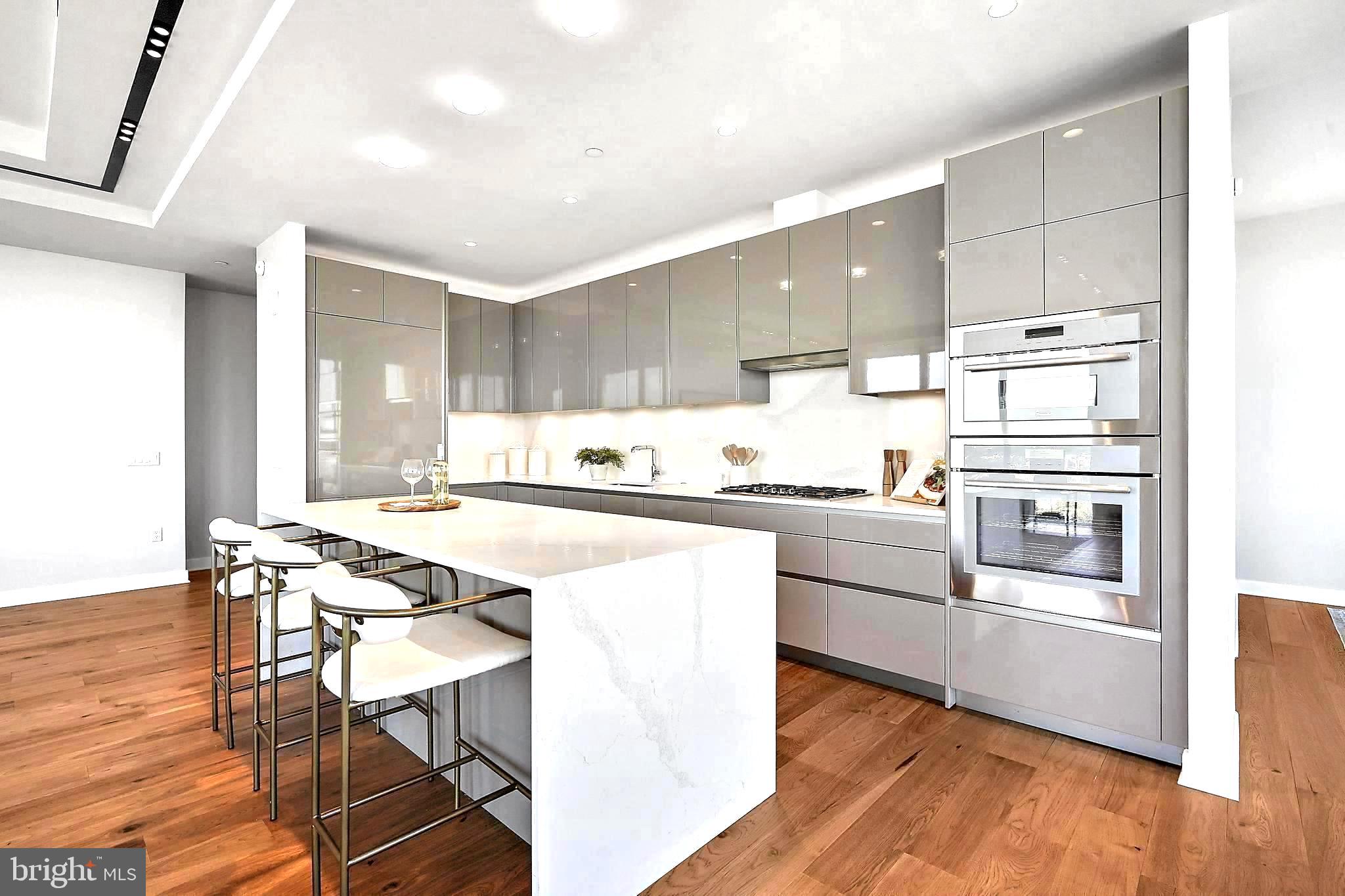 ROSSLYN - Residential