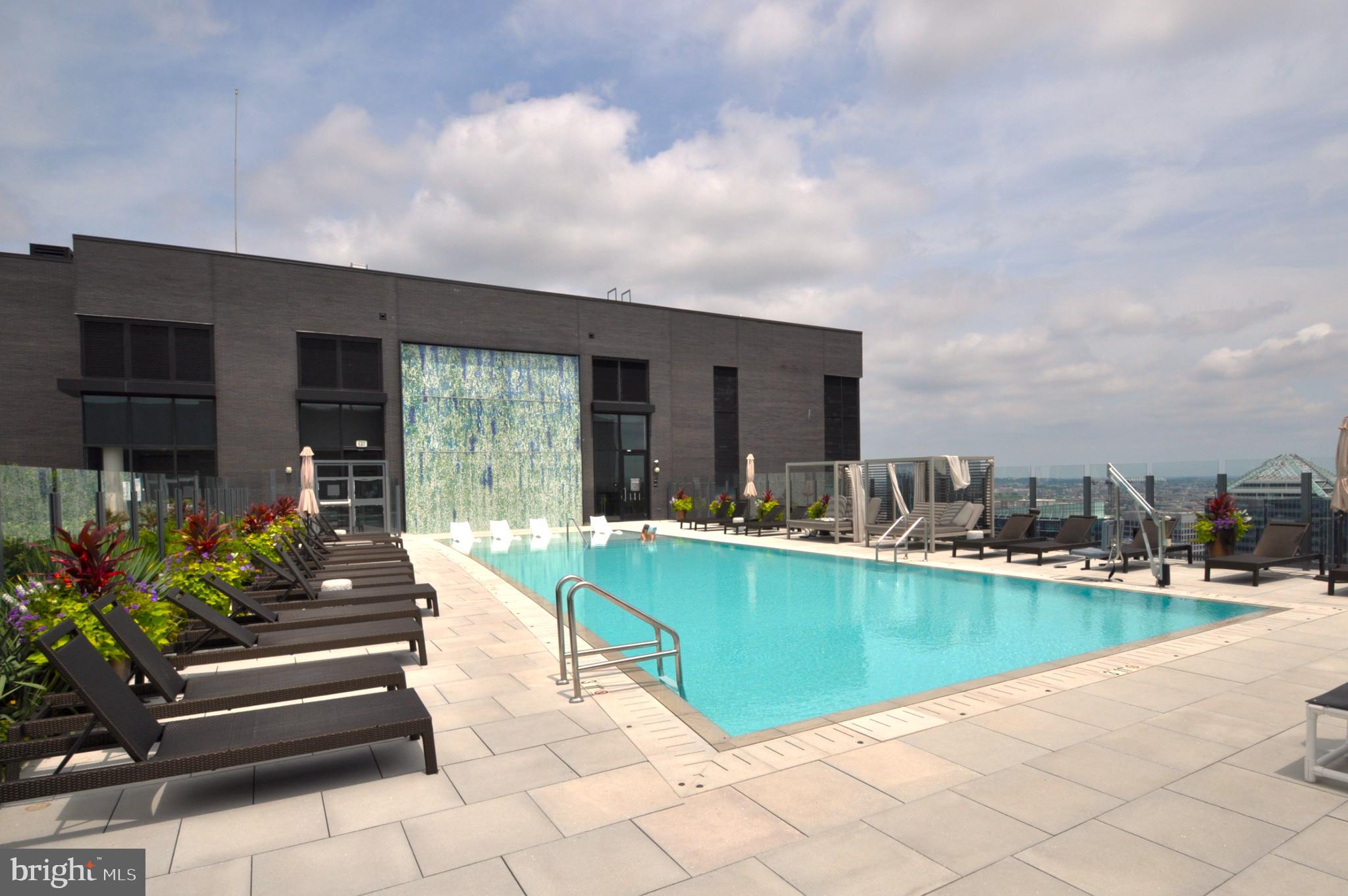 ROSSLYN - Residential