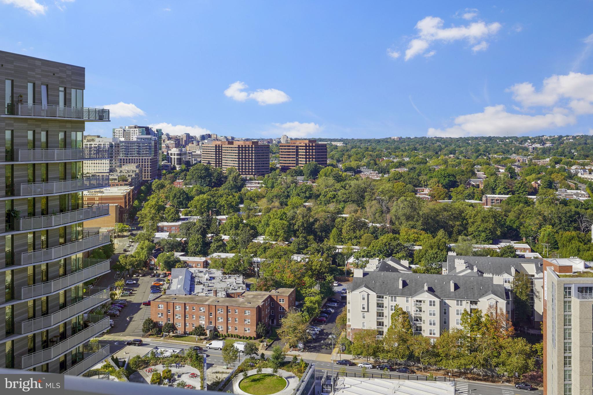 ROSSLYN - Residential