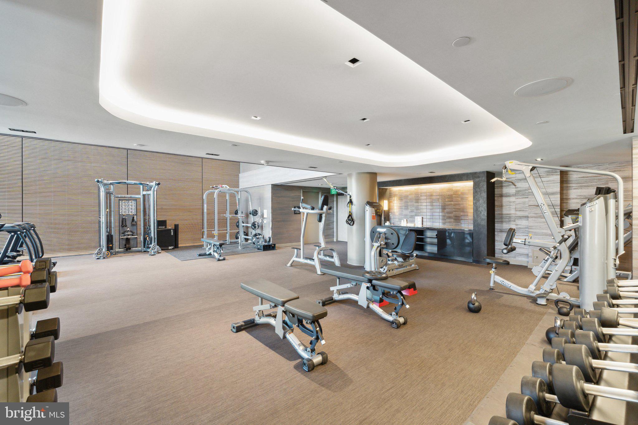 ROSSLYN - Residential