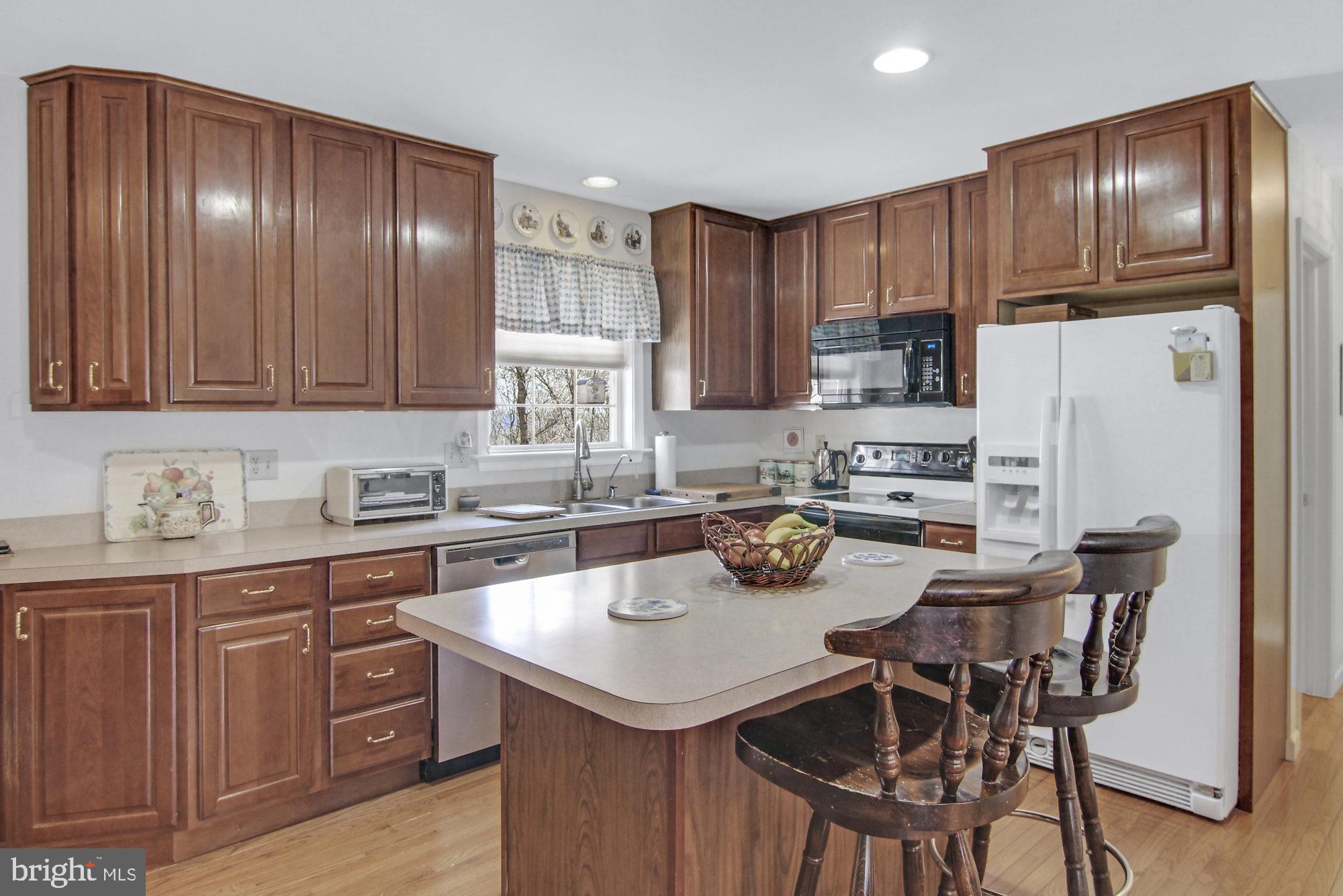 RIVERVIEW ESTATES - Residential