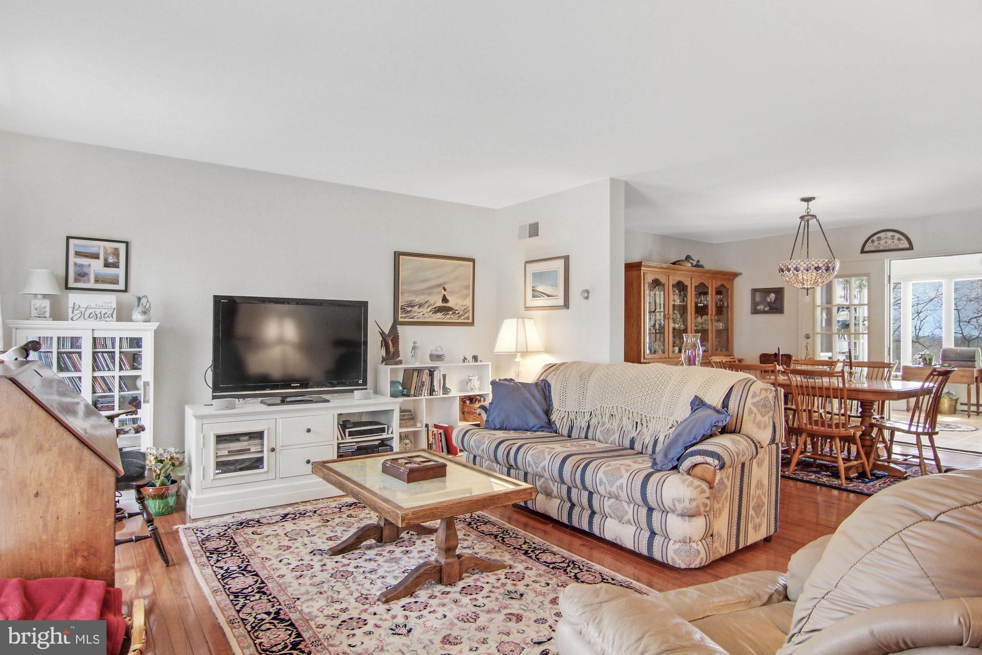 RIVERVIEW ESTATES - Residential