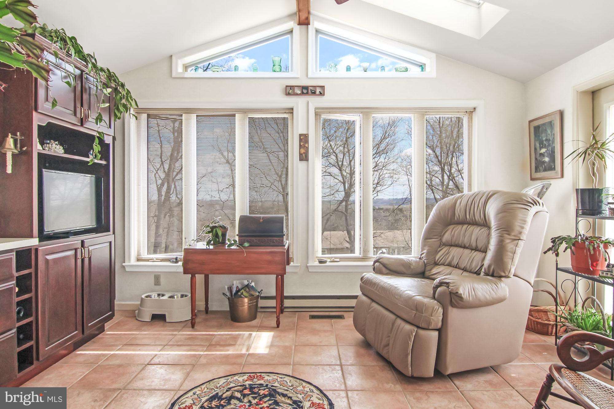 RIVERVIEW ESTATES - Residential