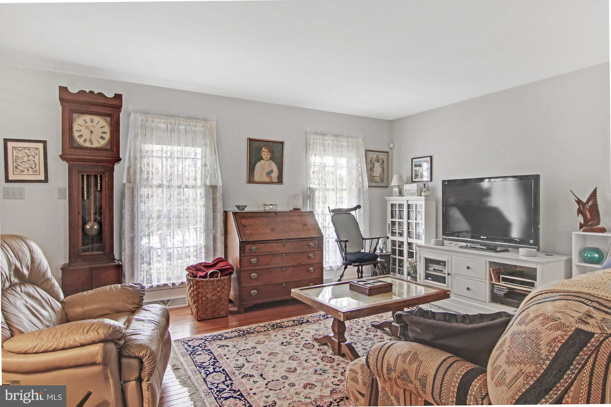 RIVERVIEW ESTATES - Residential