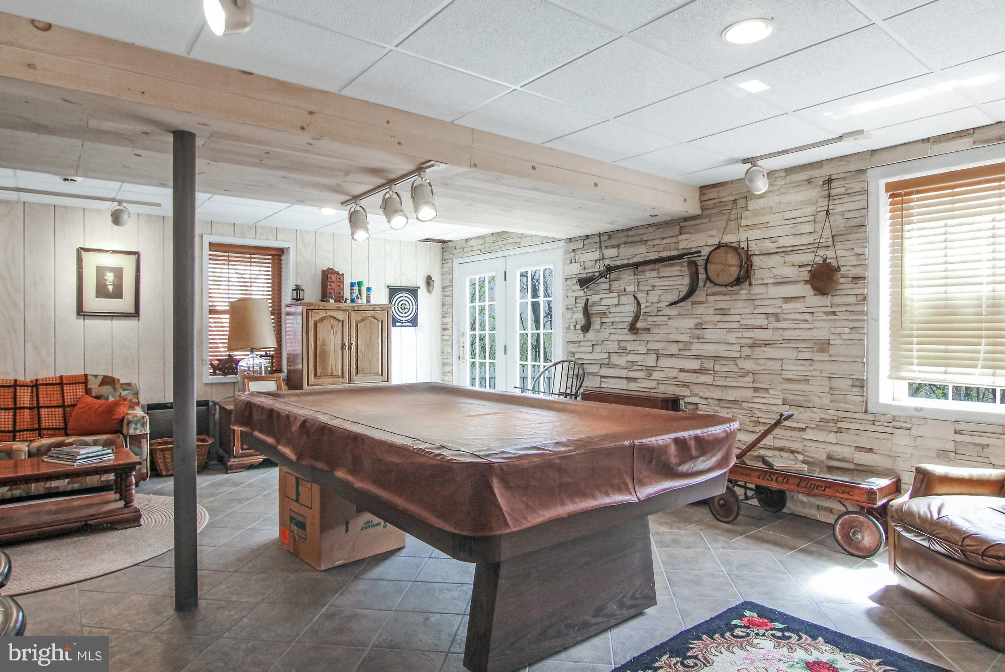 RIVERVIEW ESTATES - Residential