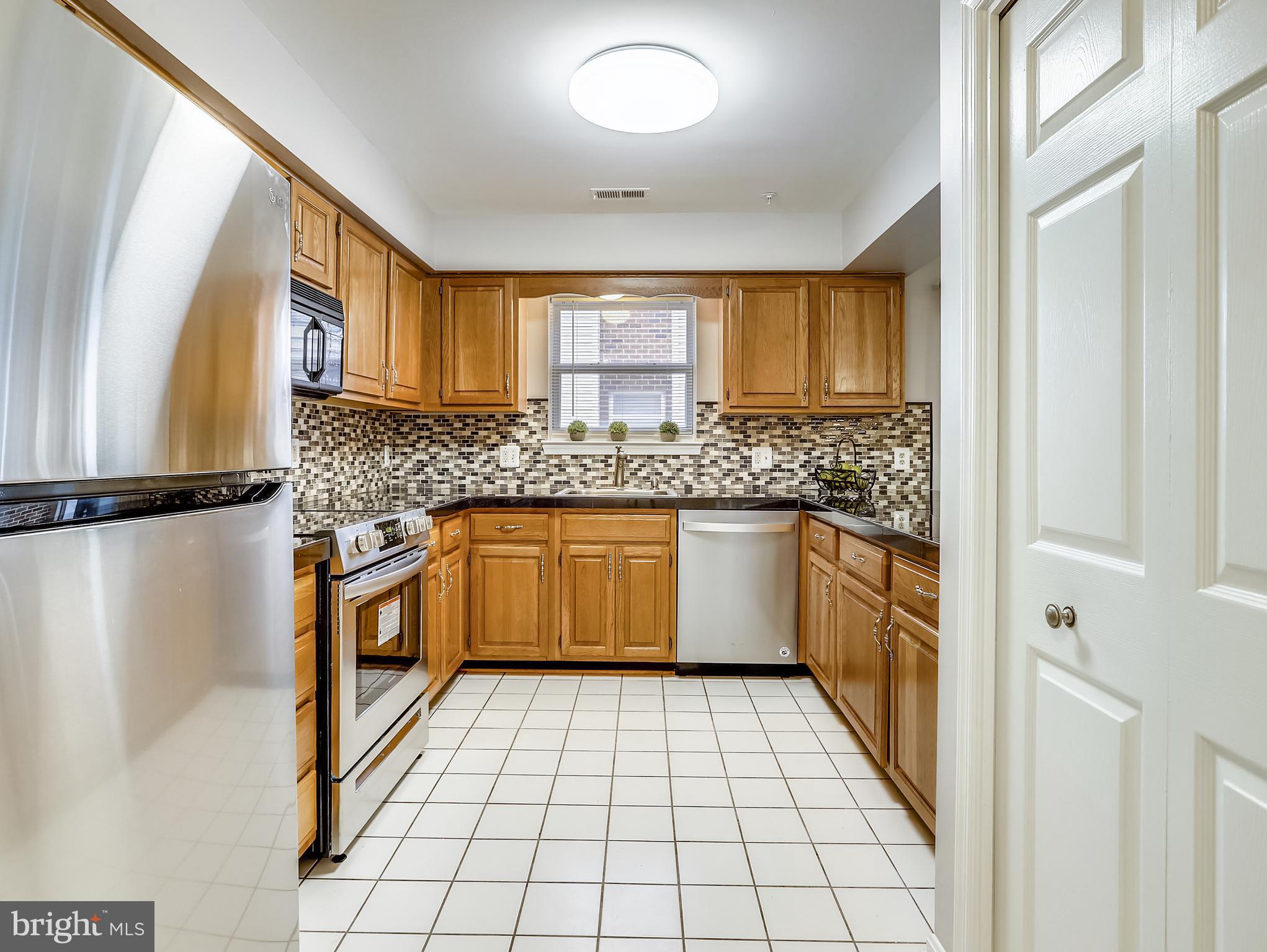 CONTE GARDENS - Residential