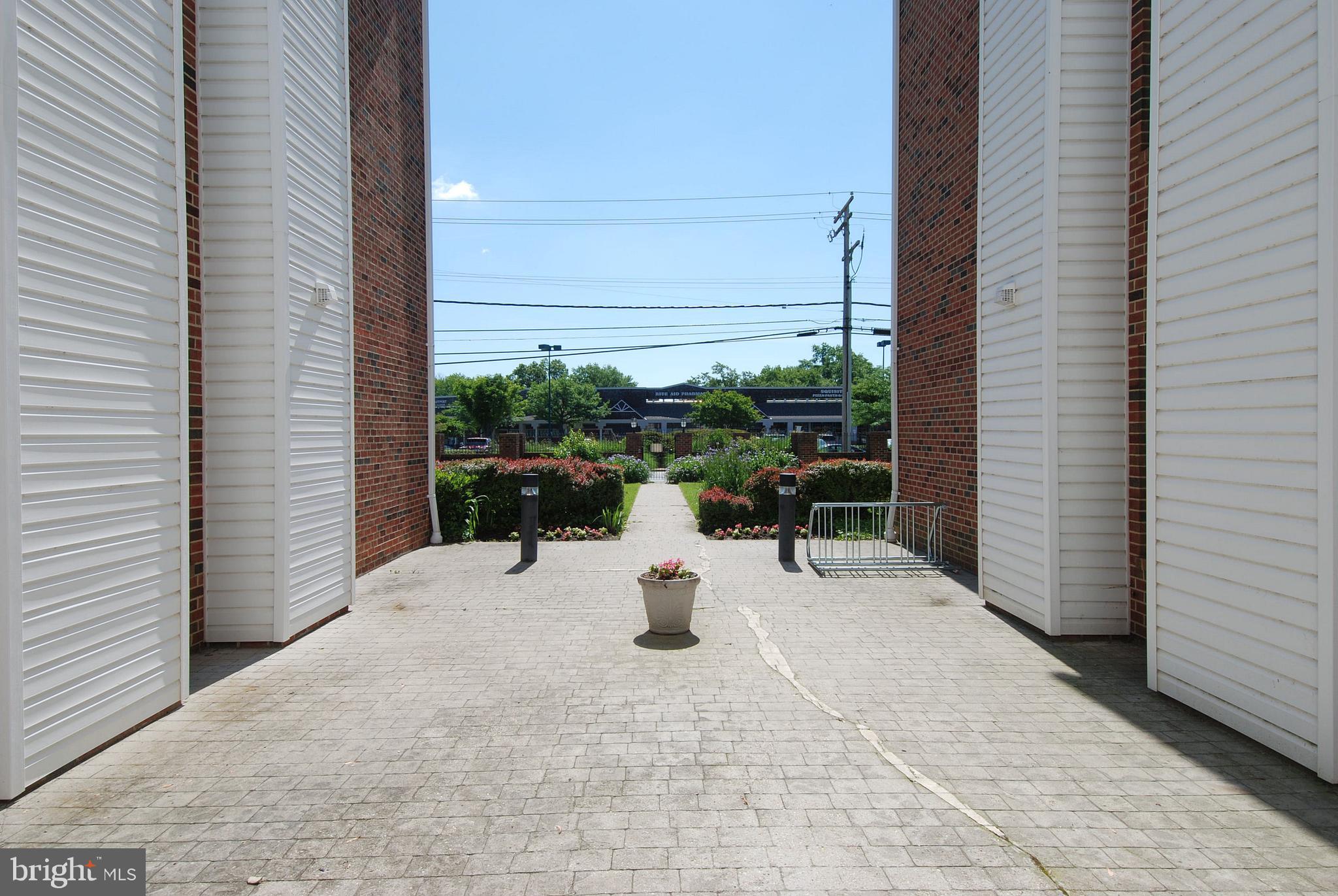 CONTE GARDENS - Residential