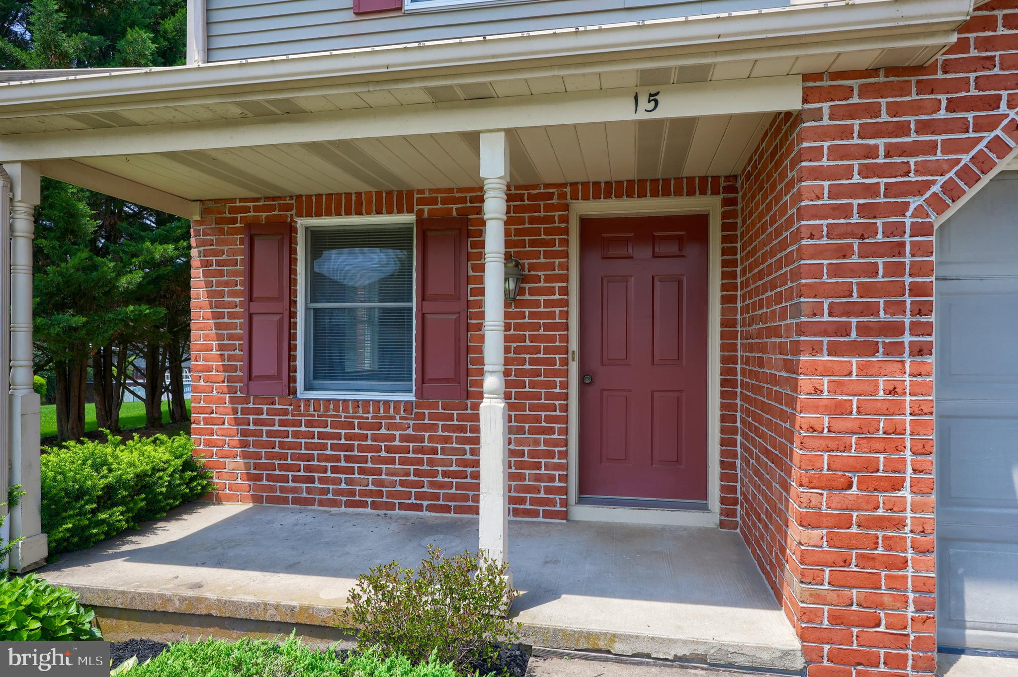 15 JASON AVENUE