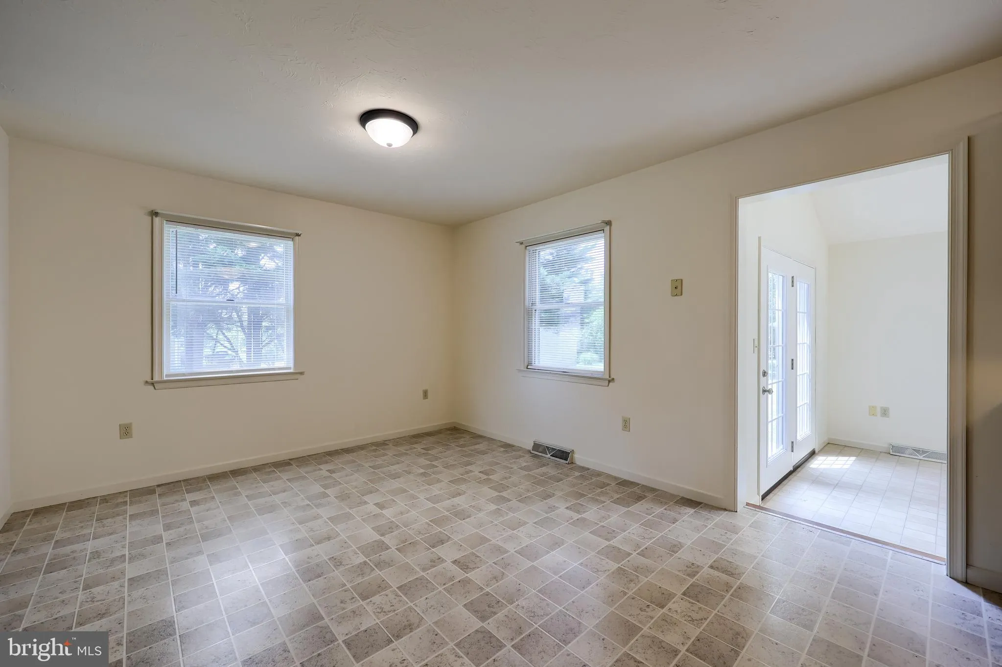 Denver, Pennsylvania 17517, United States, 3 Bedrooms Bedrooms, ,2 BathroomsBathrooms,Residential,Active,150934