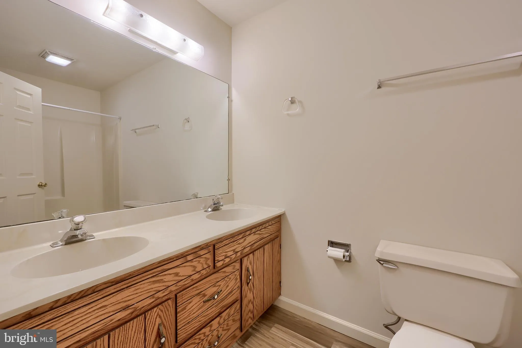 Denver, Pennsylvania 17517, United States, 3 Bedrooms Bedrooms, ,2 BathroomsBathrooms,Residential,Active,150934