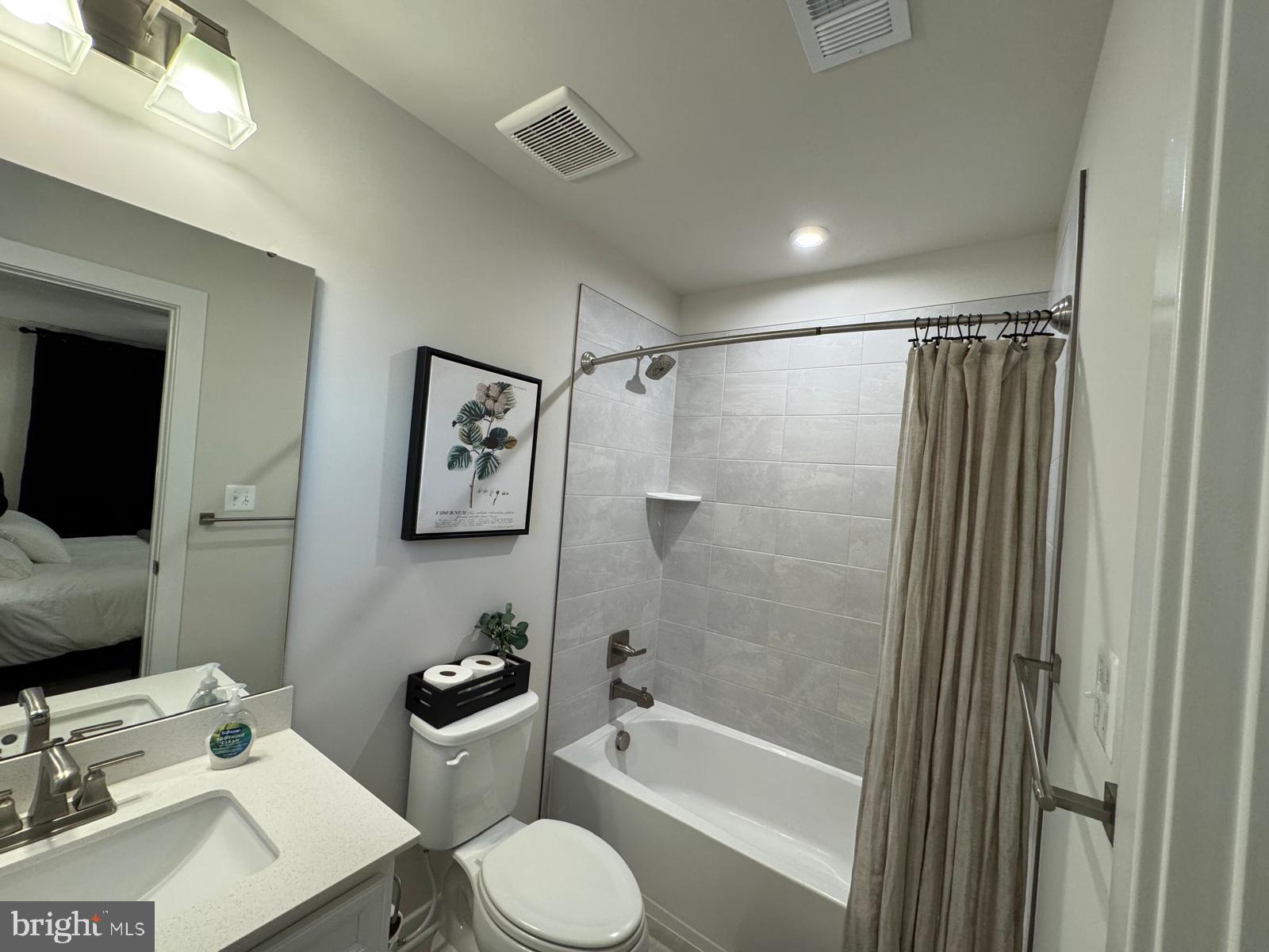 CANTER CREEK - Residential Lease