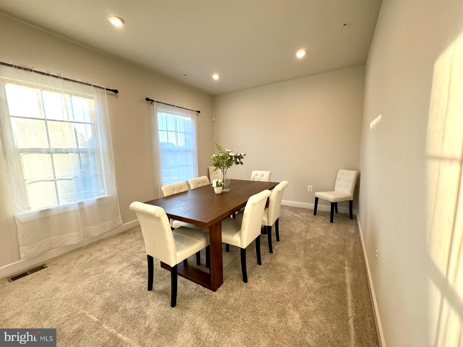 CANTER CREEK - Residential Lease