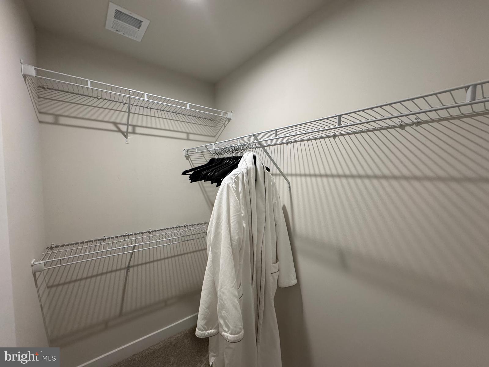 CANTER CREEK - Residential Lease