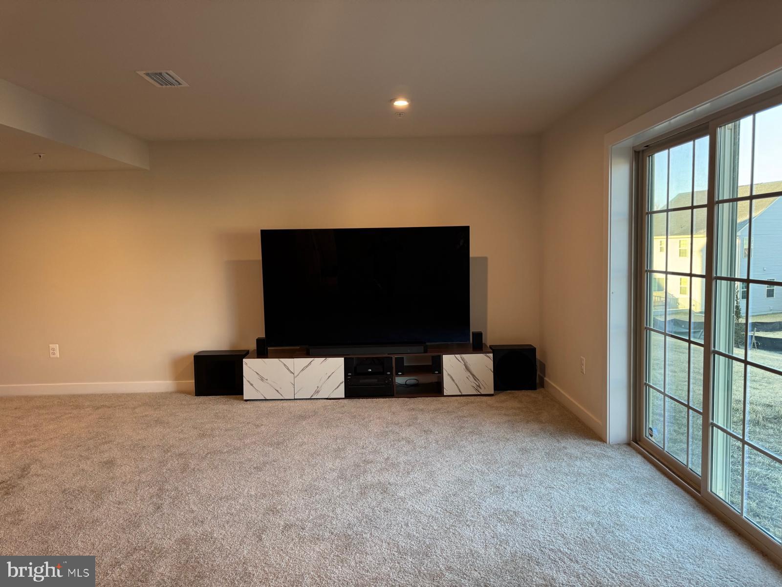 CANTER CREEK - Residential Lease