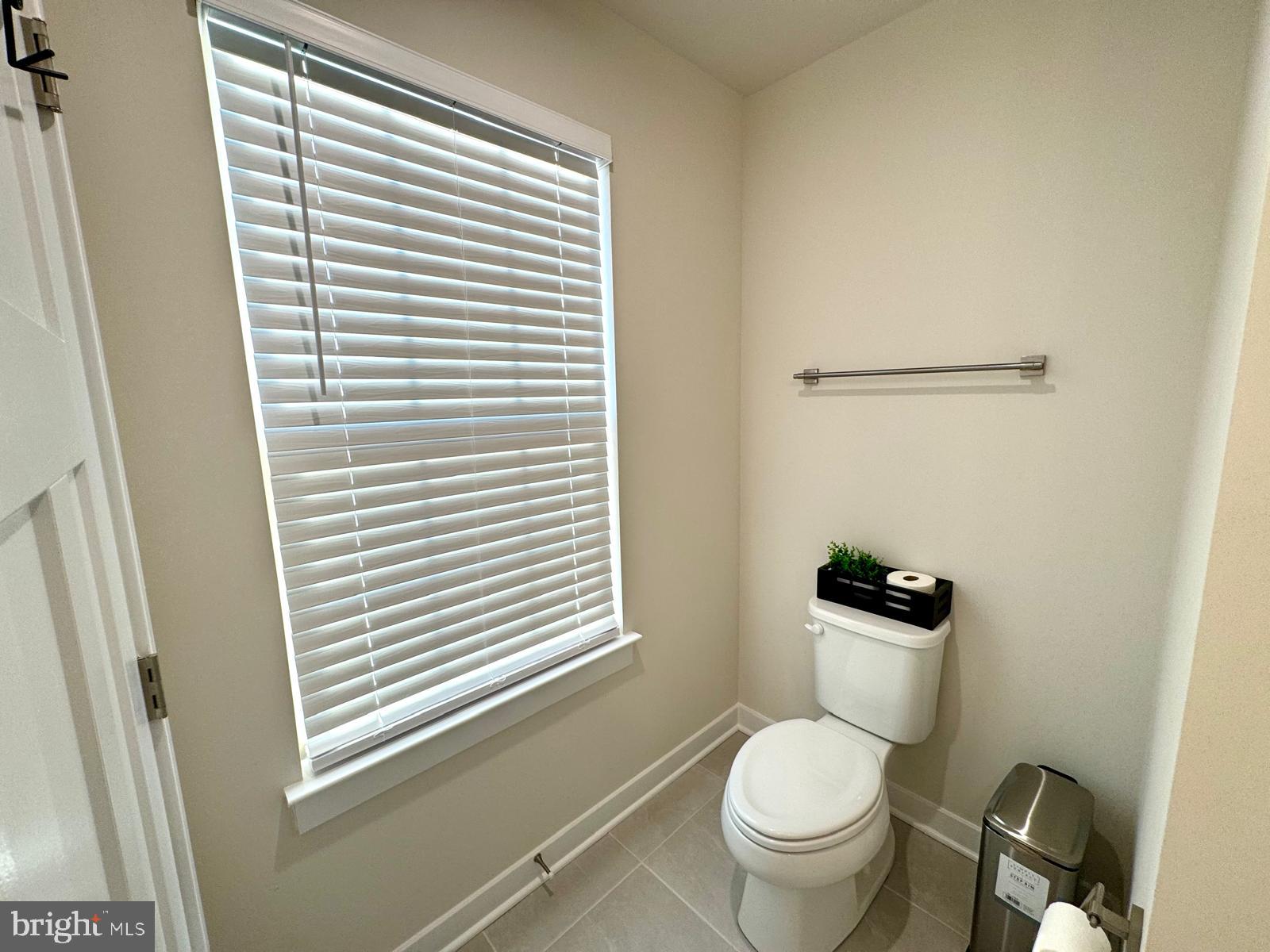 CANTER CREEK - Residential Lease