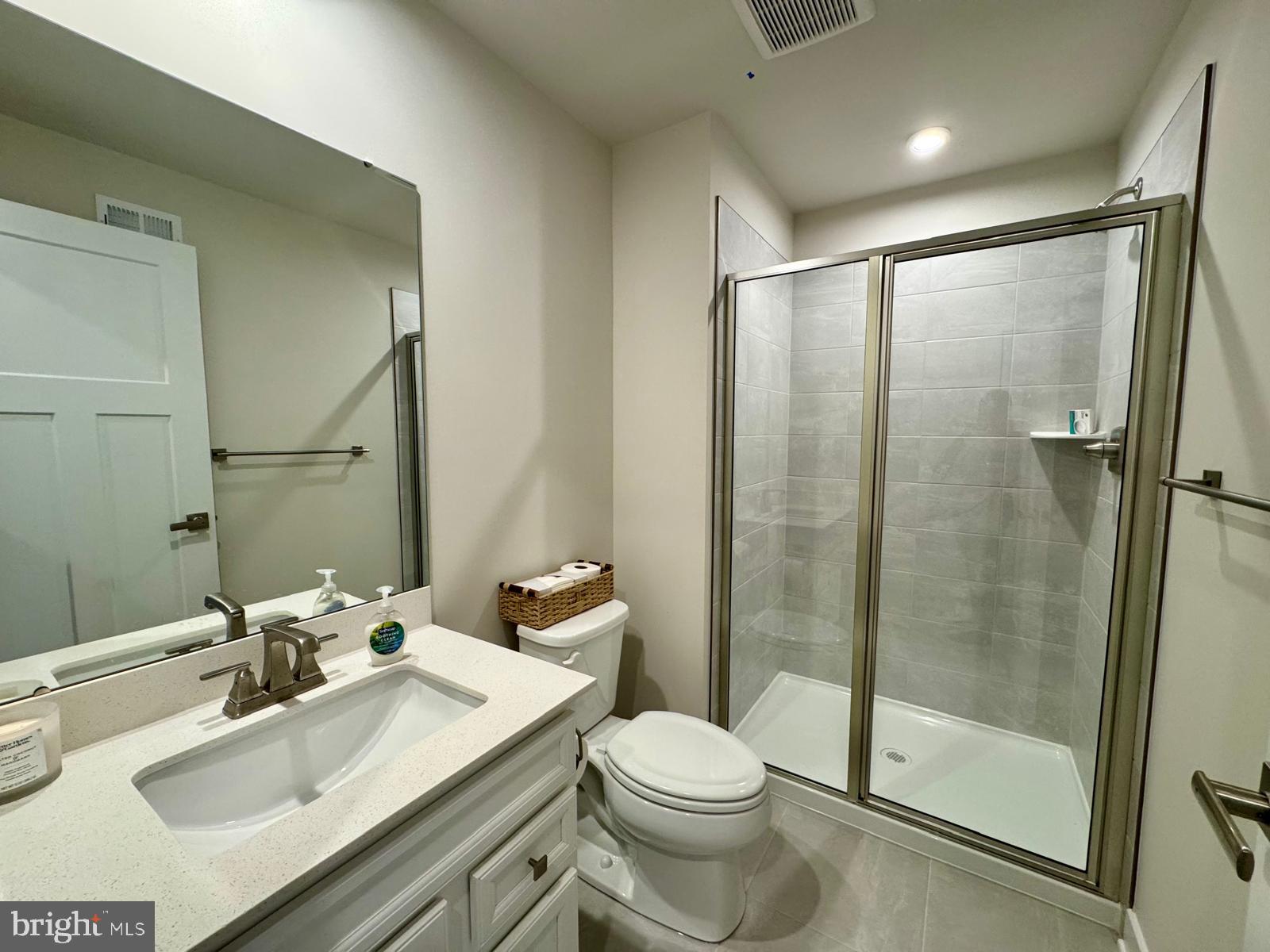 CANTER CREEK - Residential Lease