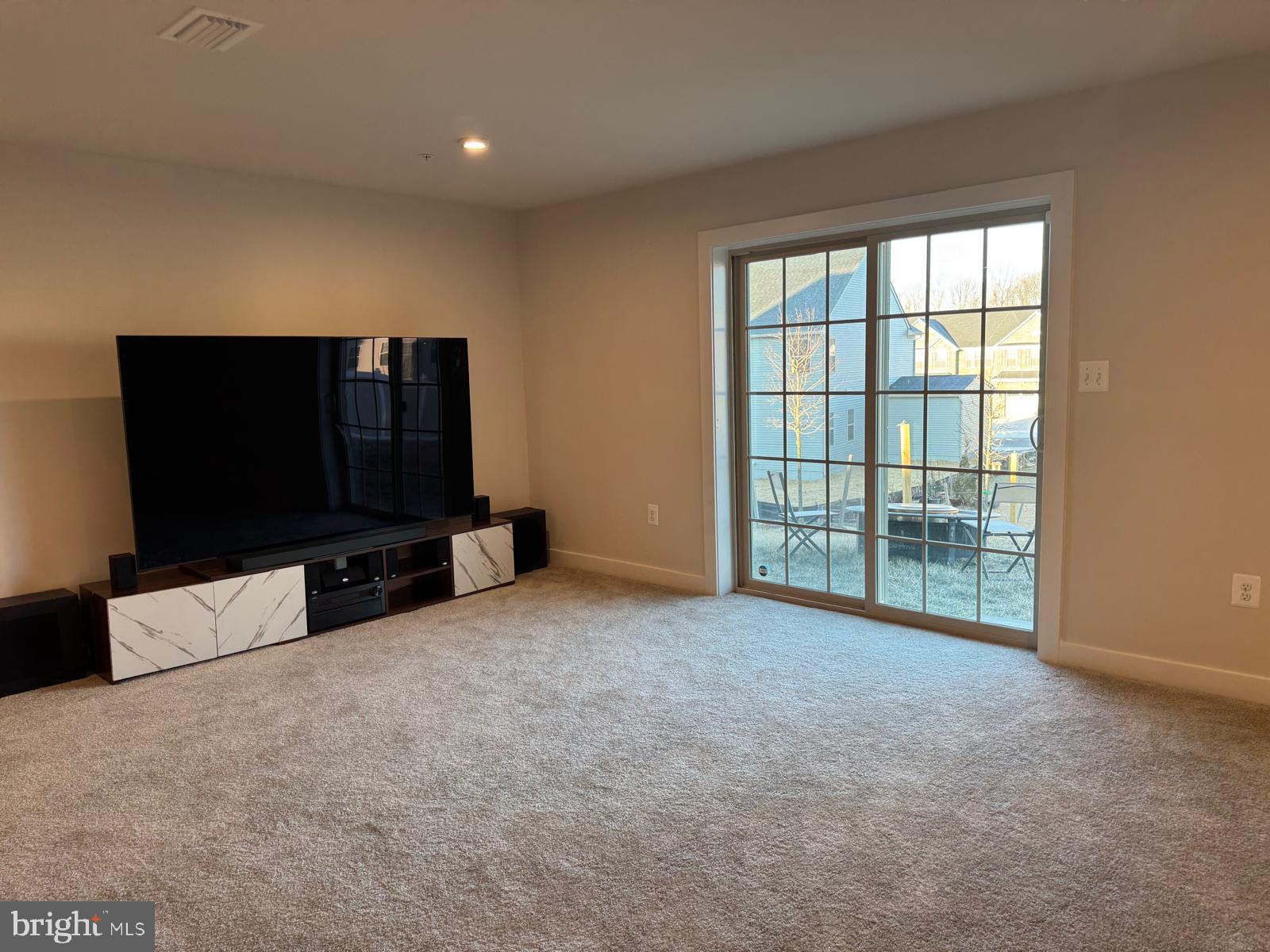 CANTER CREEK - Residential Lease