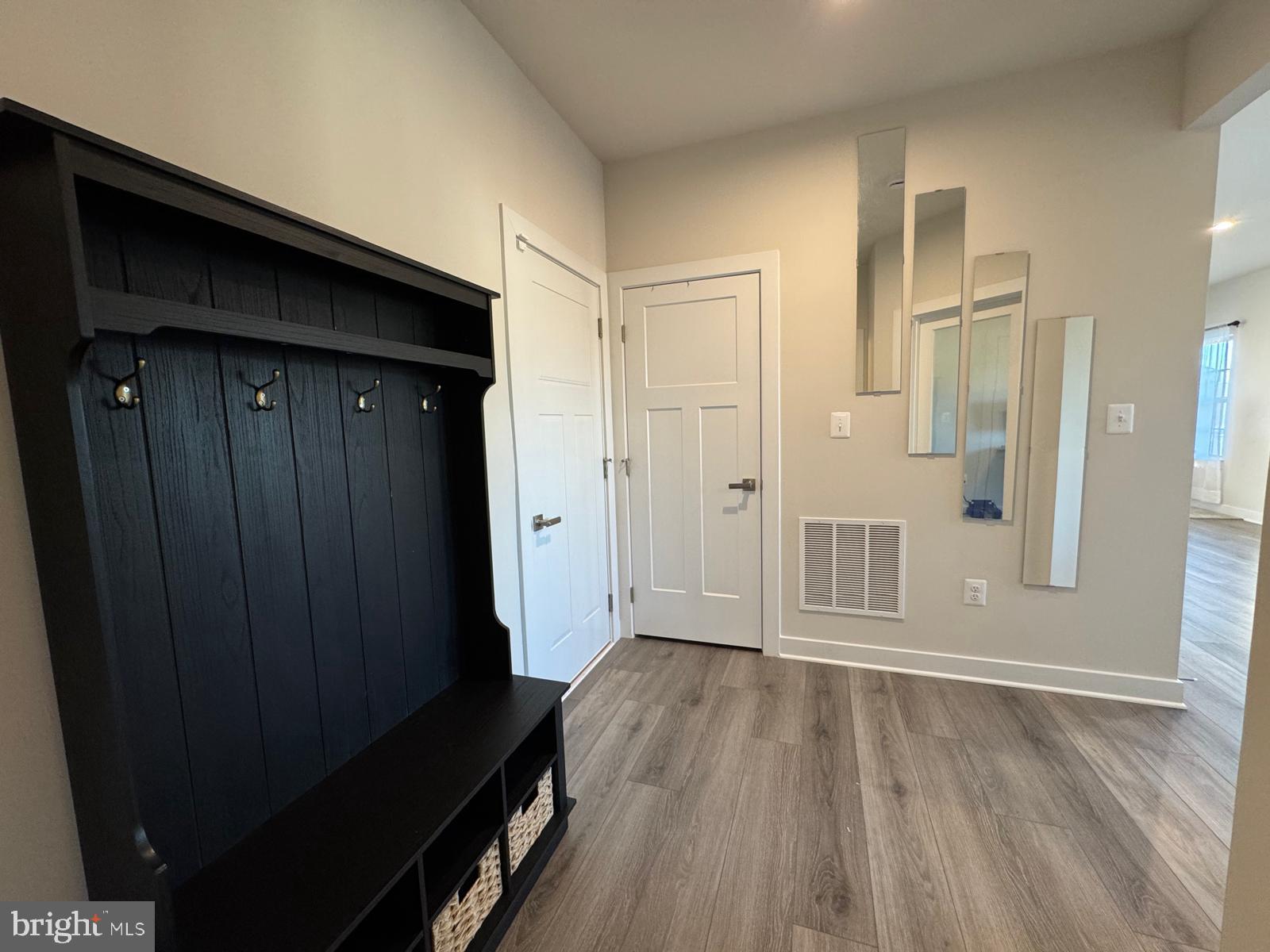 CANTER CREEK - Residential Lease