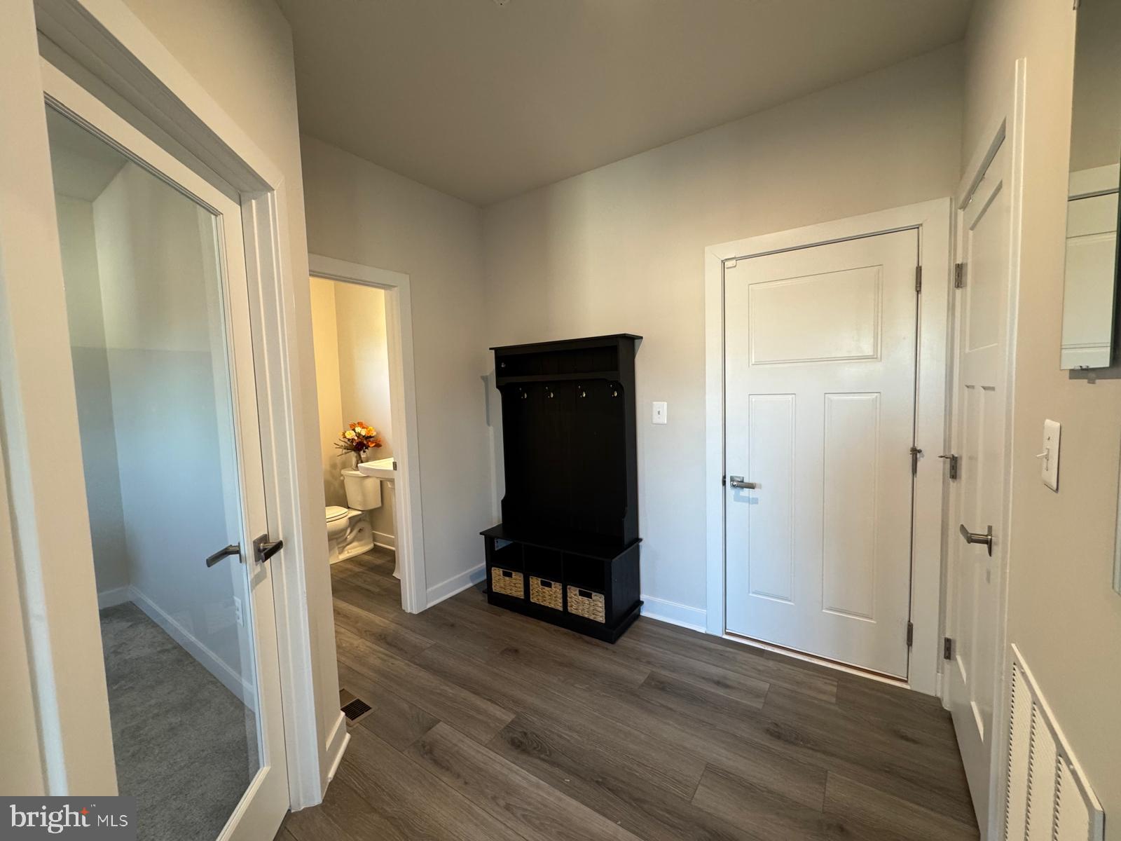 CANTER CREEK - Residential Lease