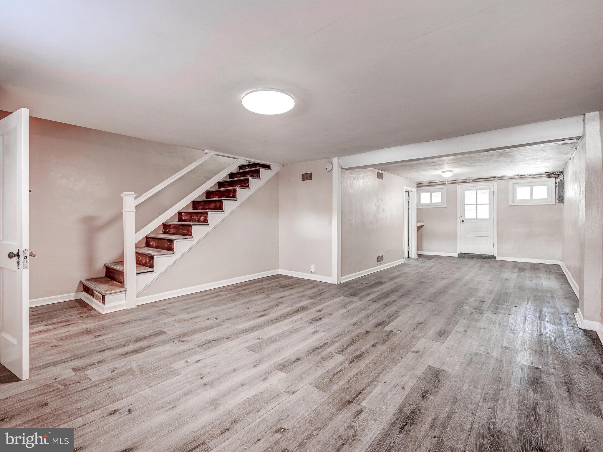 AIGBURTH - Residential