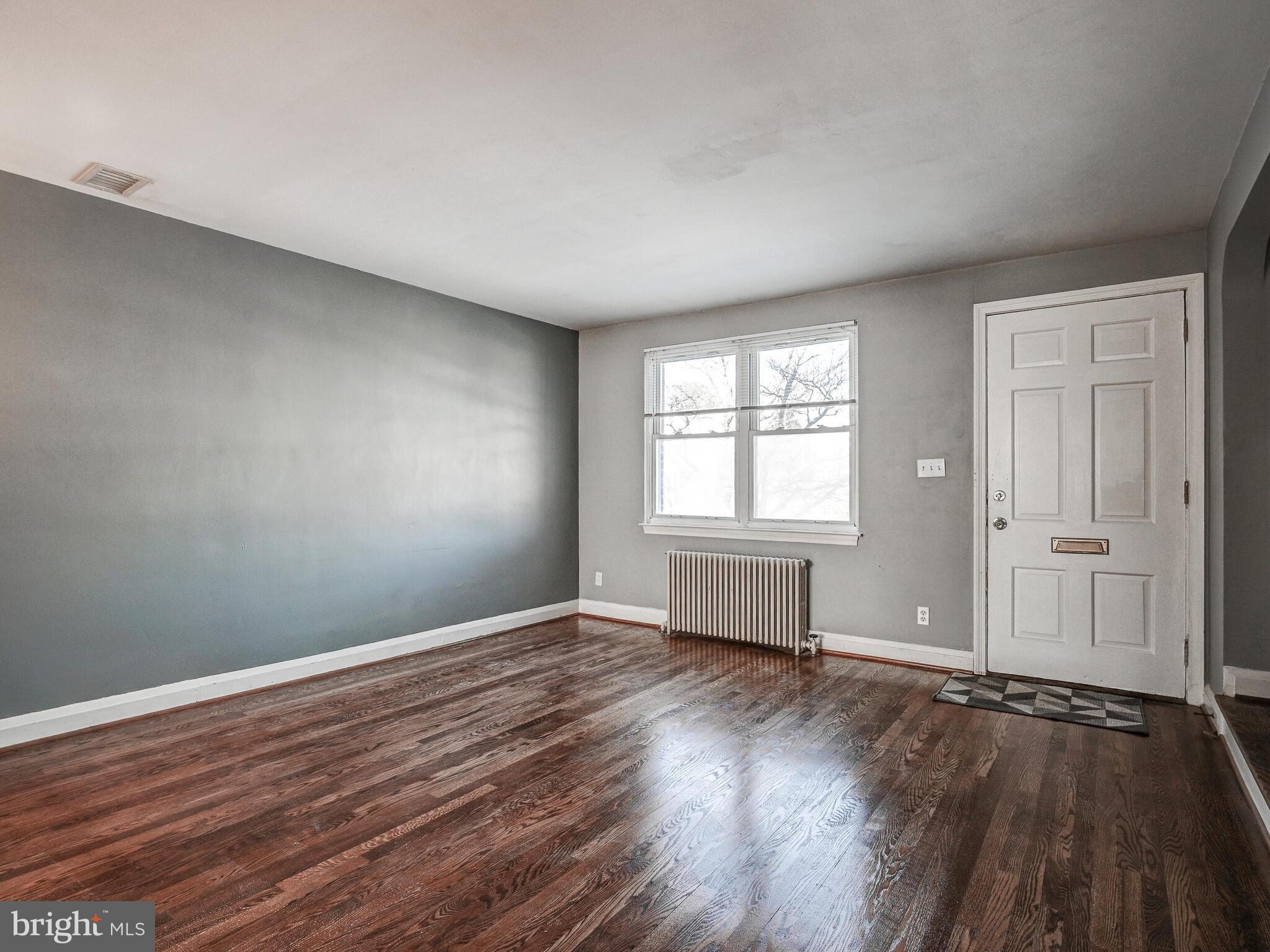 AIGBURTH - Residential