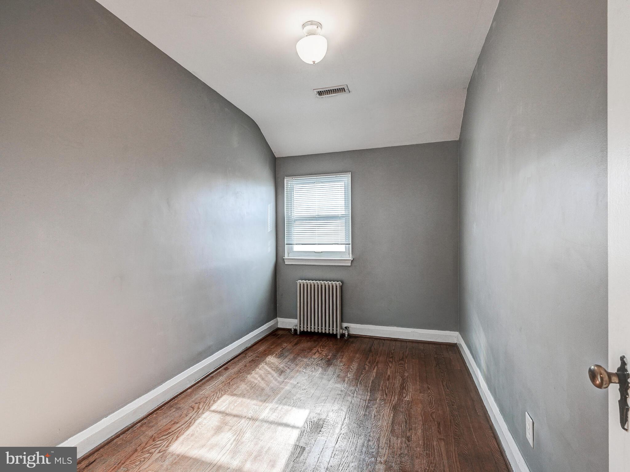 AIGBURTH - Residential