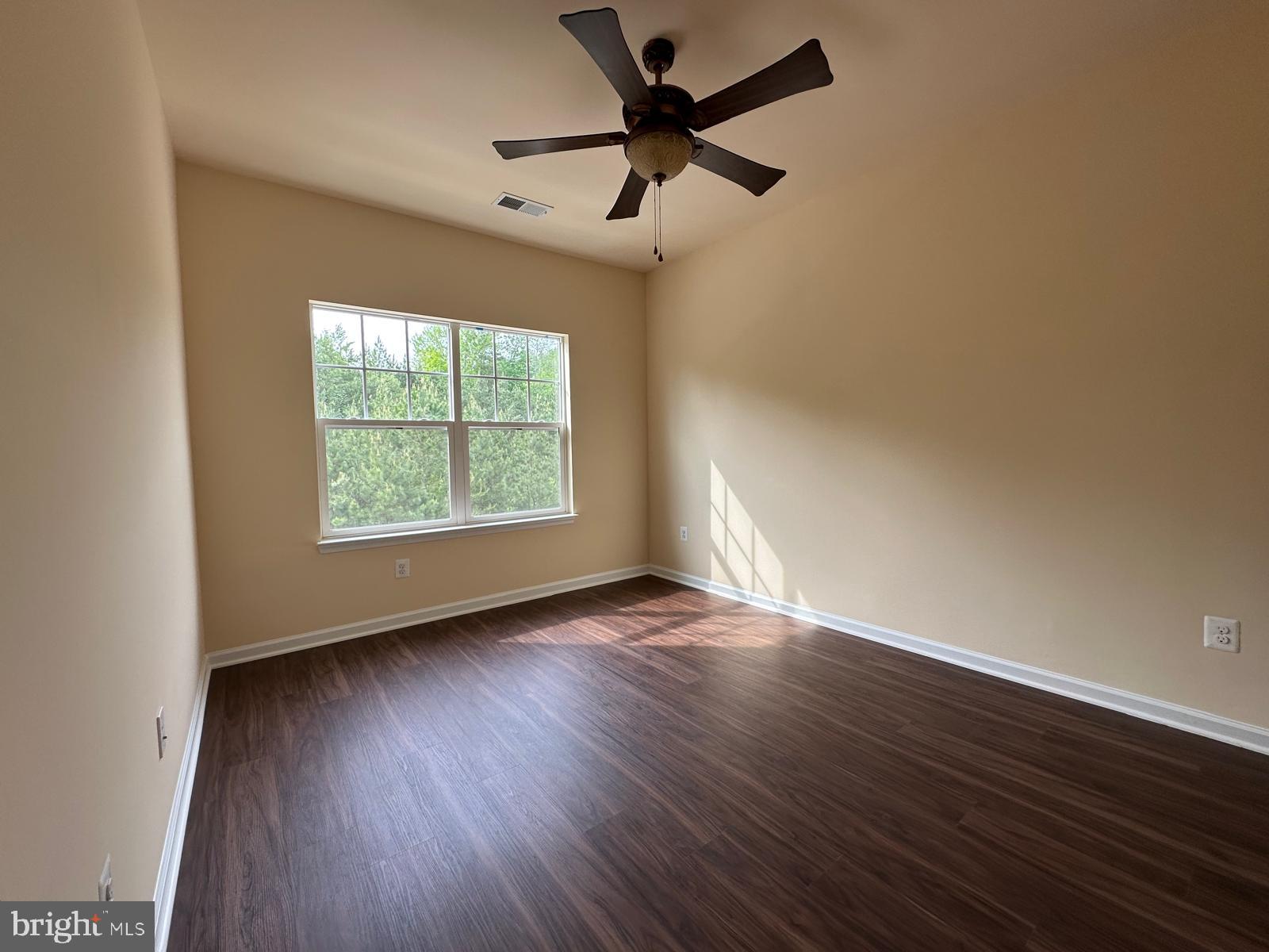 WOODSTREAM - Residential Lease