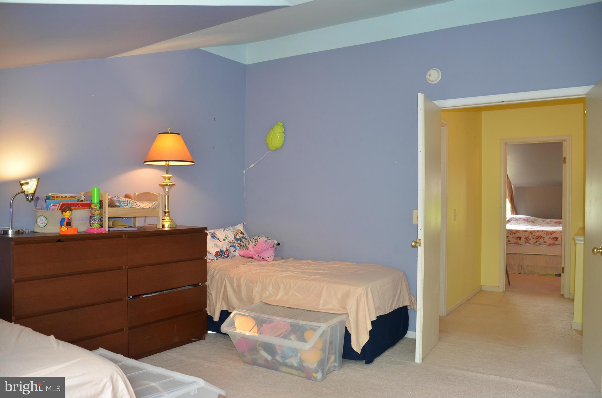 GLENSHIRE TOWNE - Residential