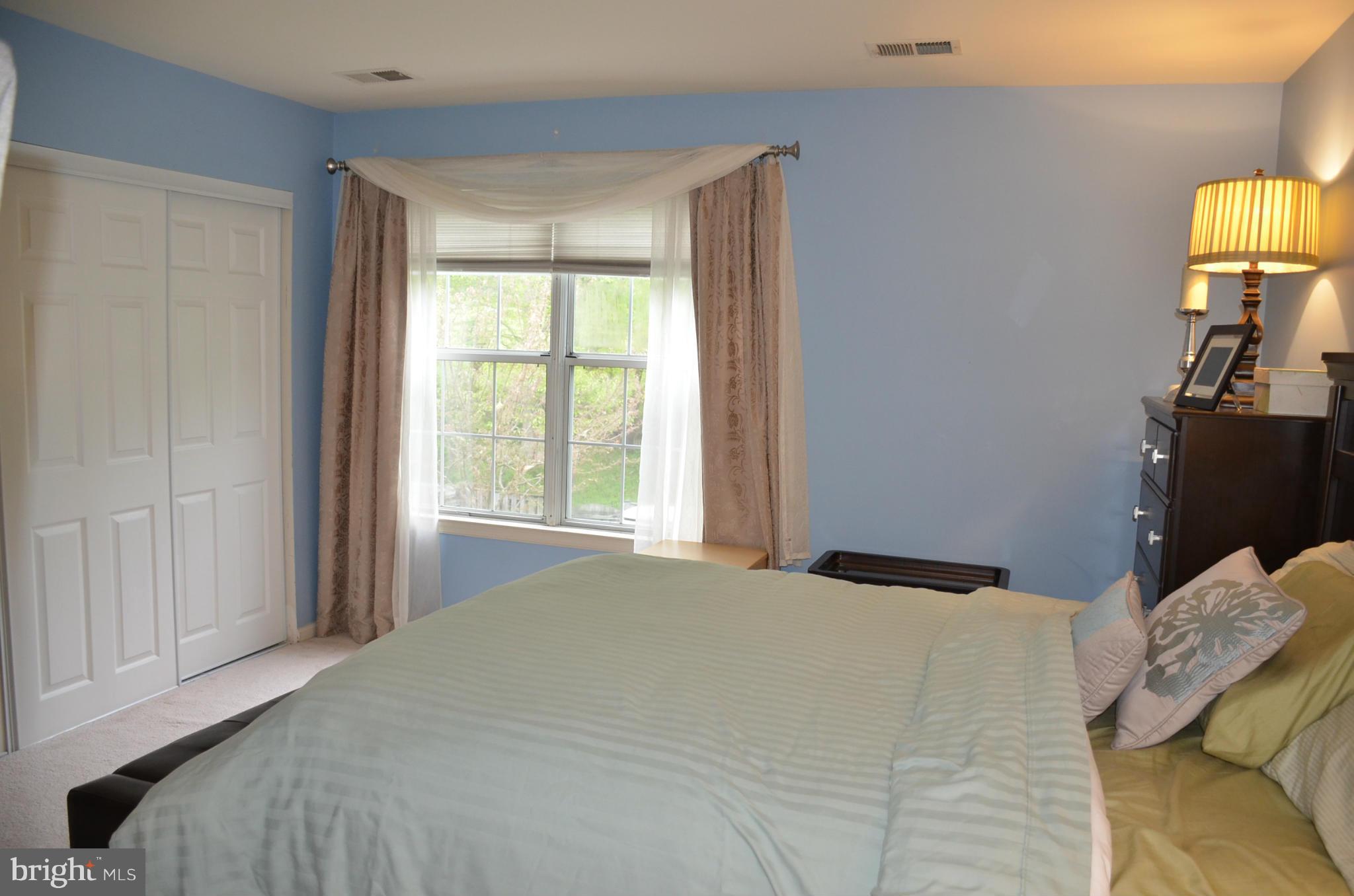 GLENSHIRE TOWNE - Residential