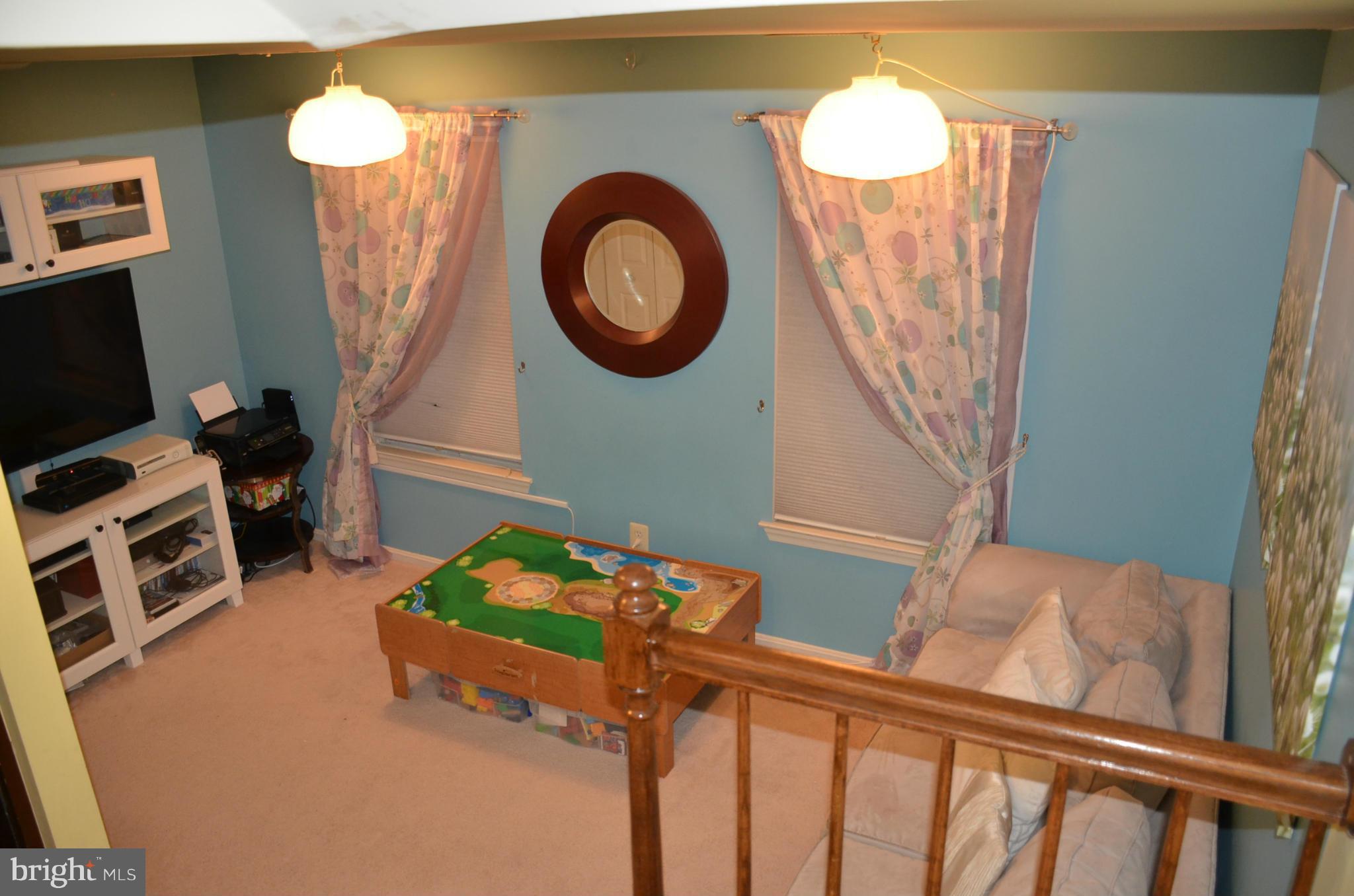 GLENSHIRE TOWNE - Residential