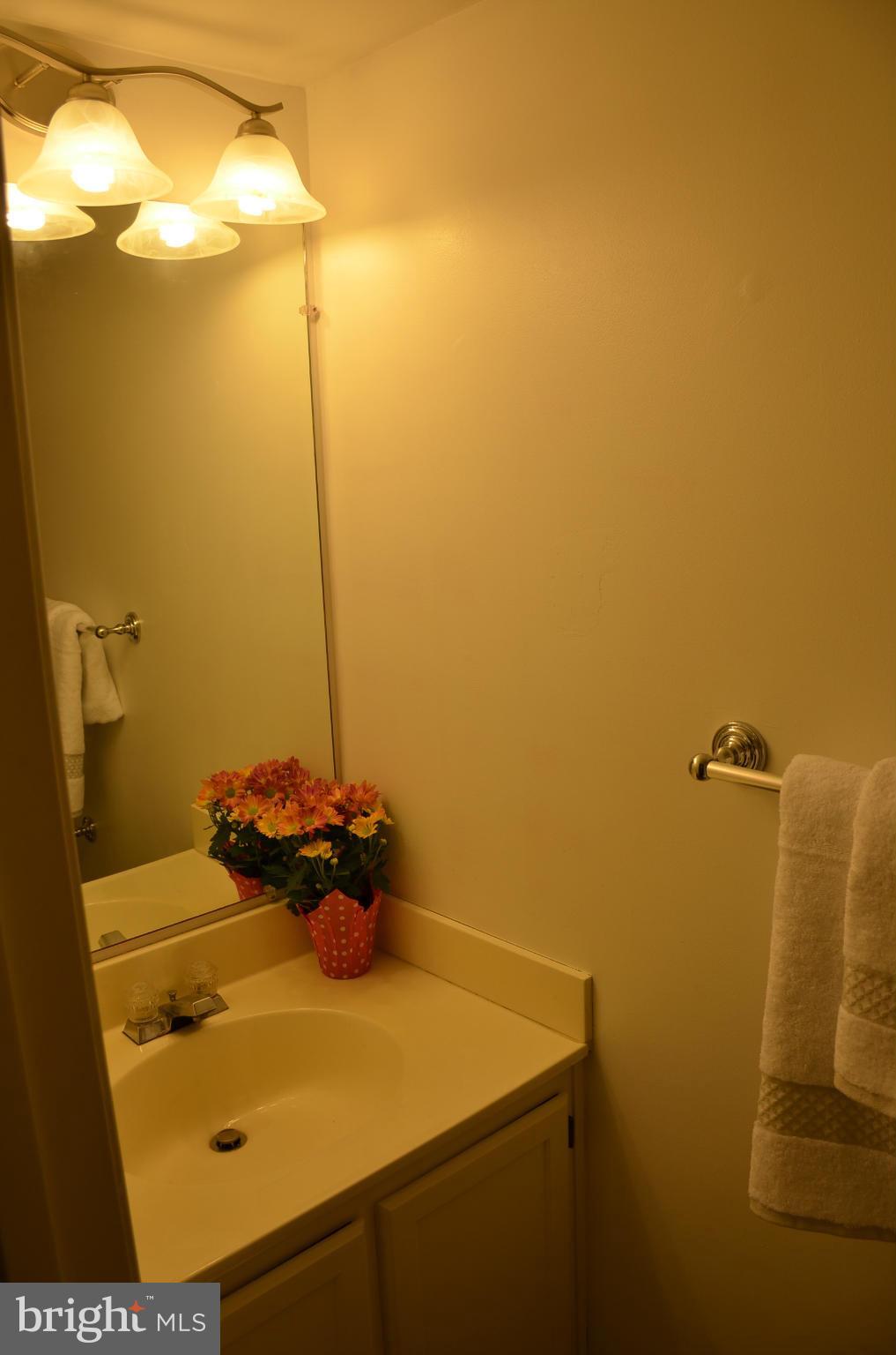 GLENSHIRE TOWNE - Residential