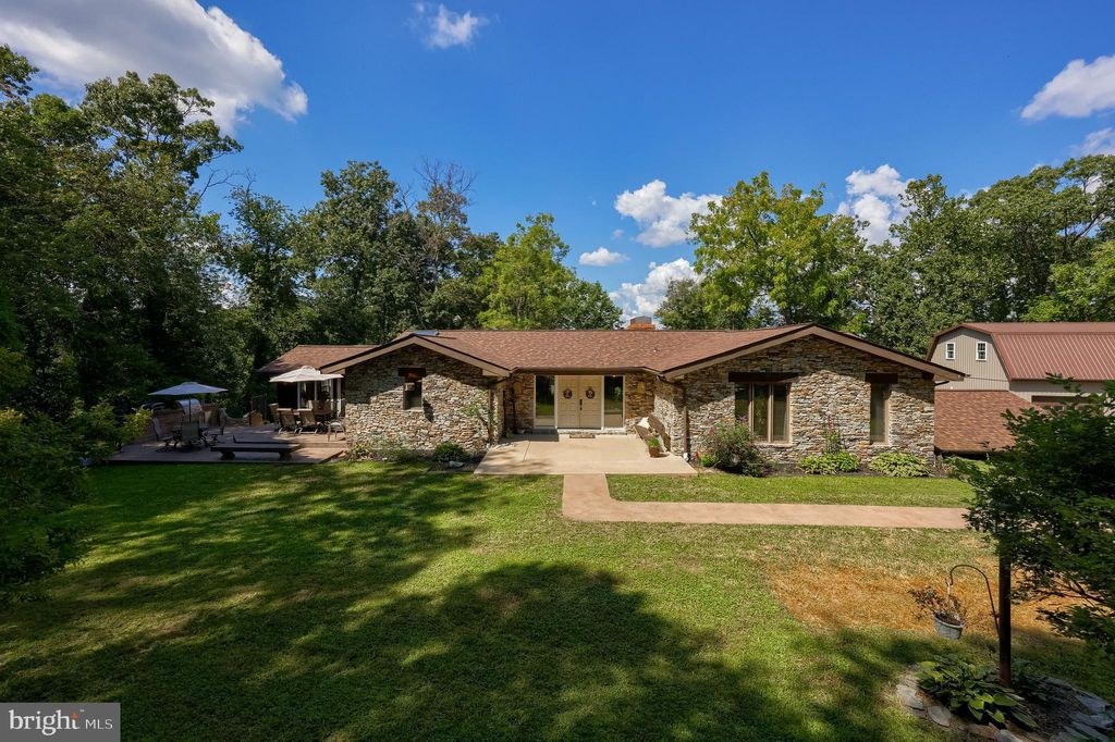 Photo of 12 Charles Way, KIRKWOOD, PA 17536 (MLS # PALA2075746)