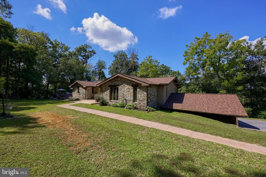 Photo of 12 Charles Way, KIRKWOOD, PA 17536 (MLS # PALA2075746)