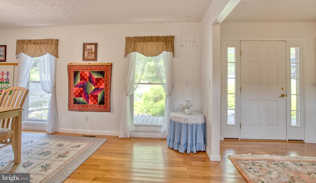 ALPINE LAKE  RESORT - Residential