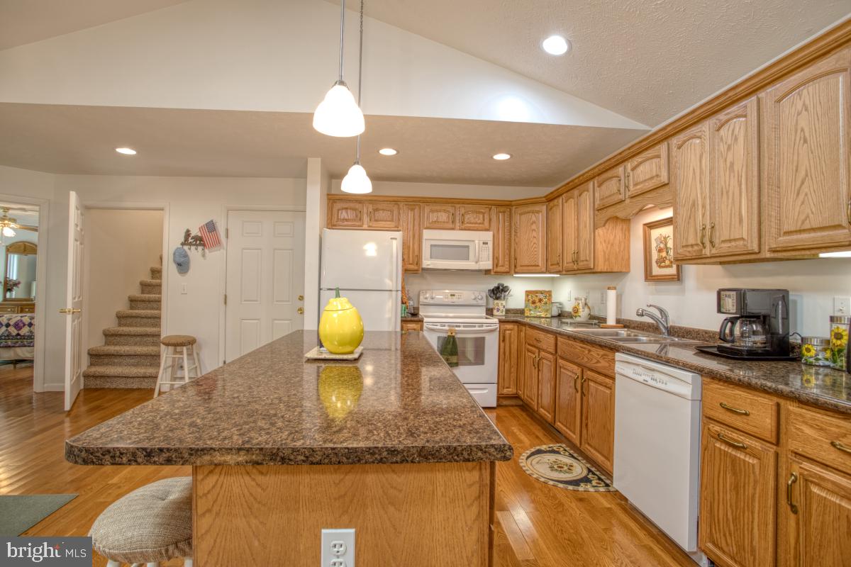 ALPINE LAKE  RESORT - Residential