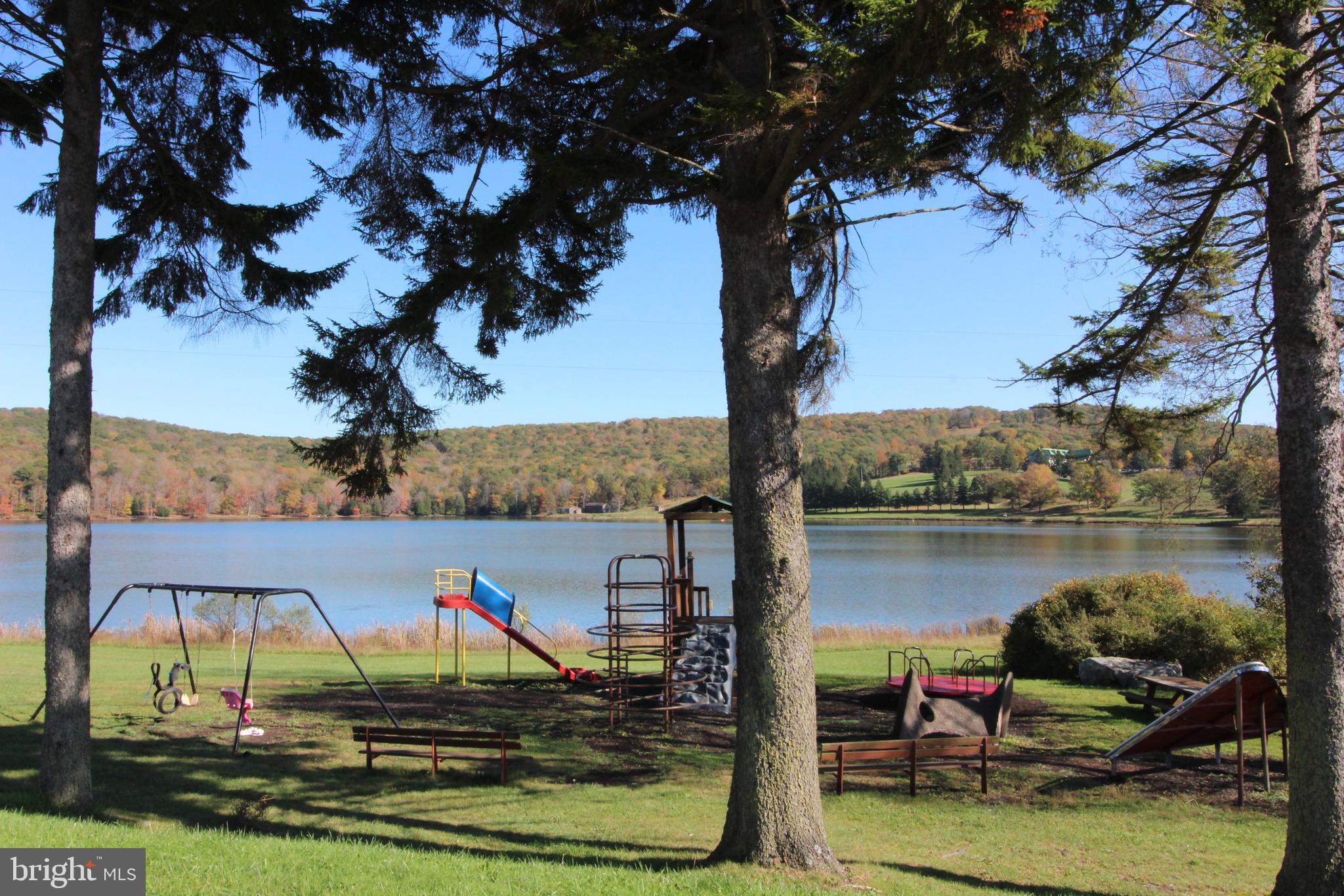 ALPINE LAKE  RESORT - Residential