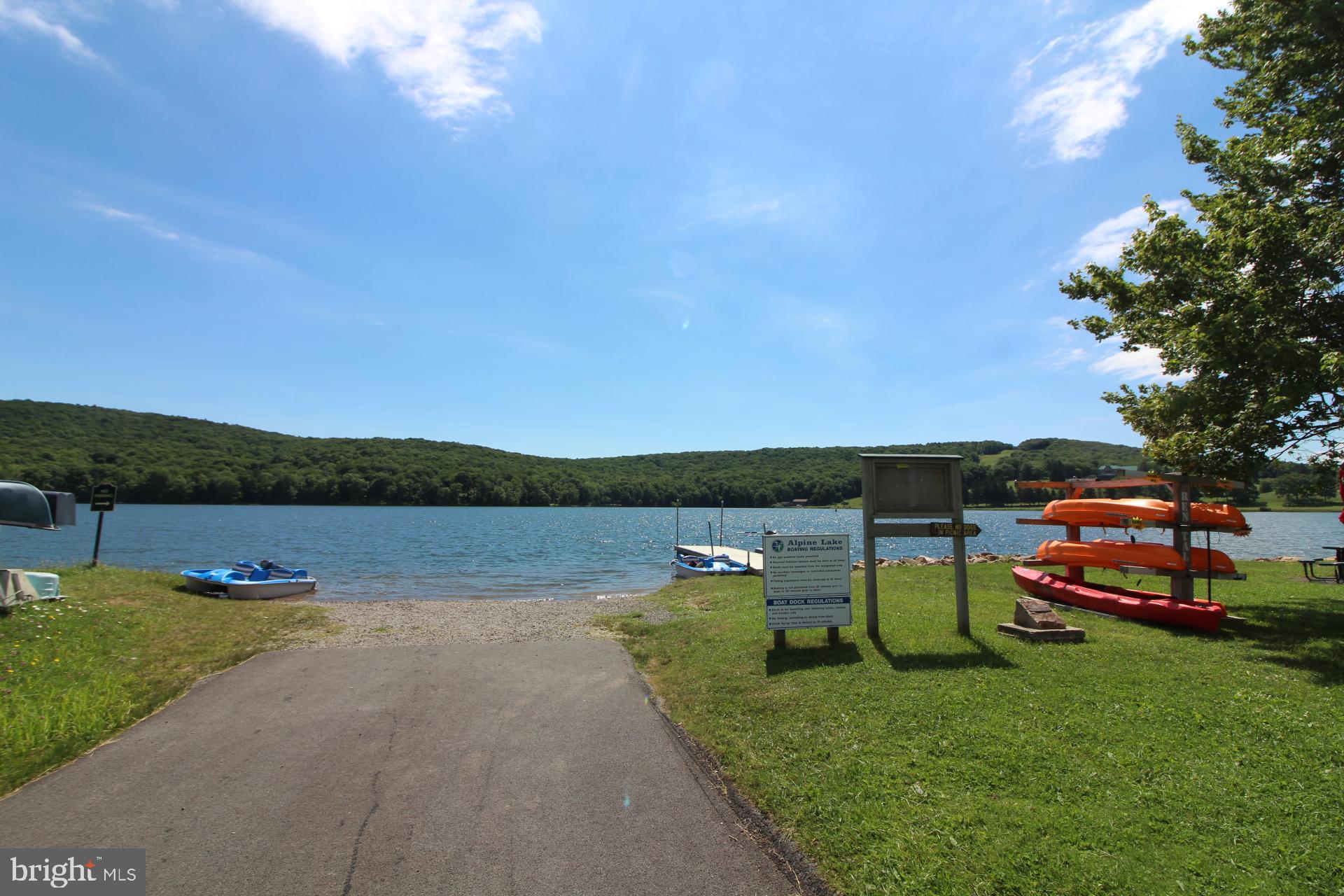 ALPINE LAKE  RESORT - Residential