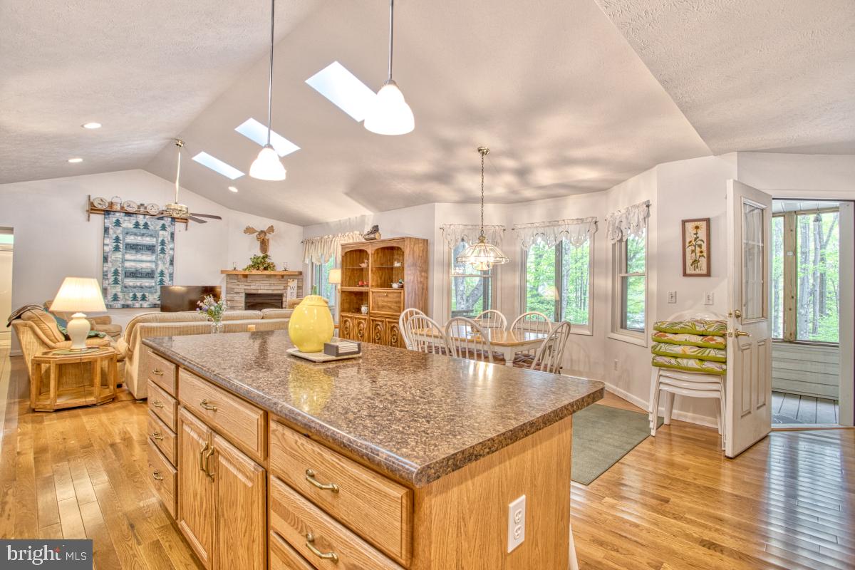 ALPINE LAKE  RESORT - Residential