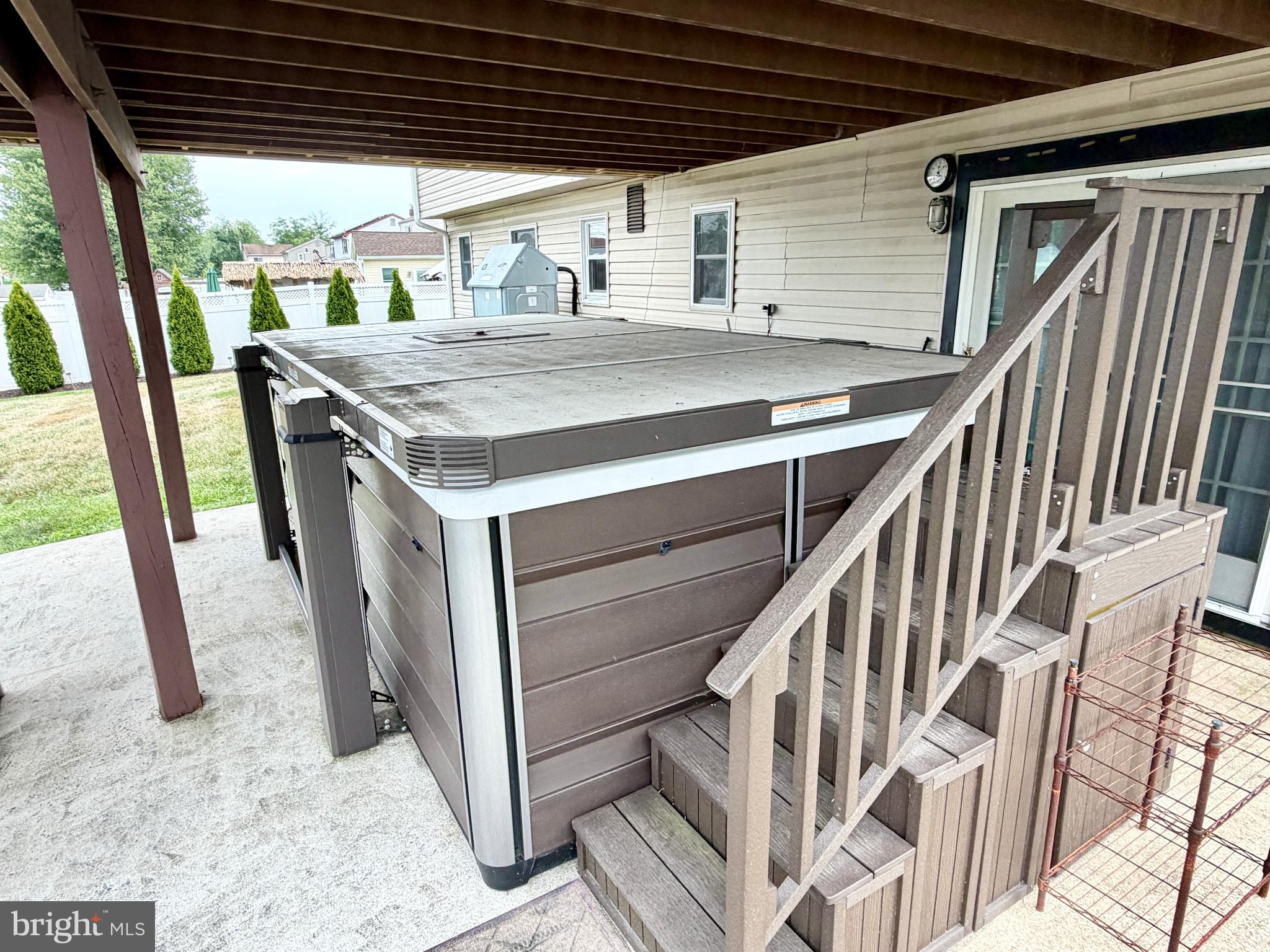 524 DENISE COURT