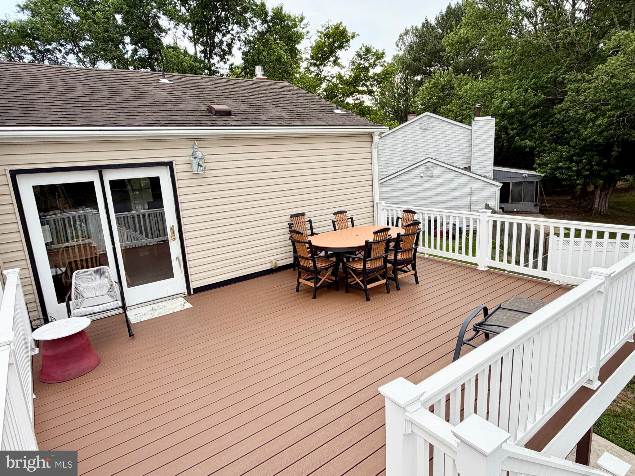 524 DENISE COURT