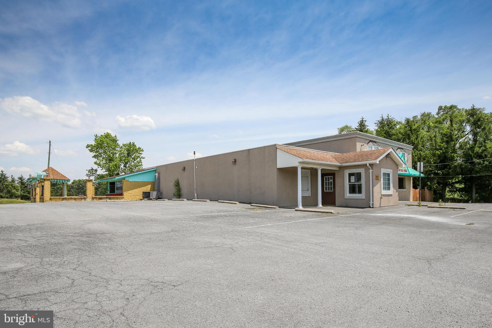 1815 MILLWOOD PIKE