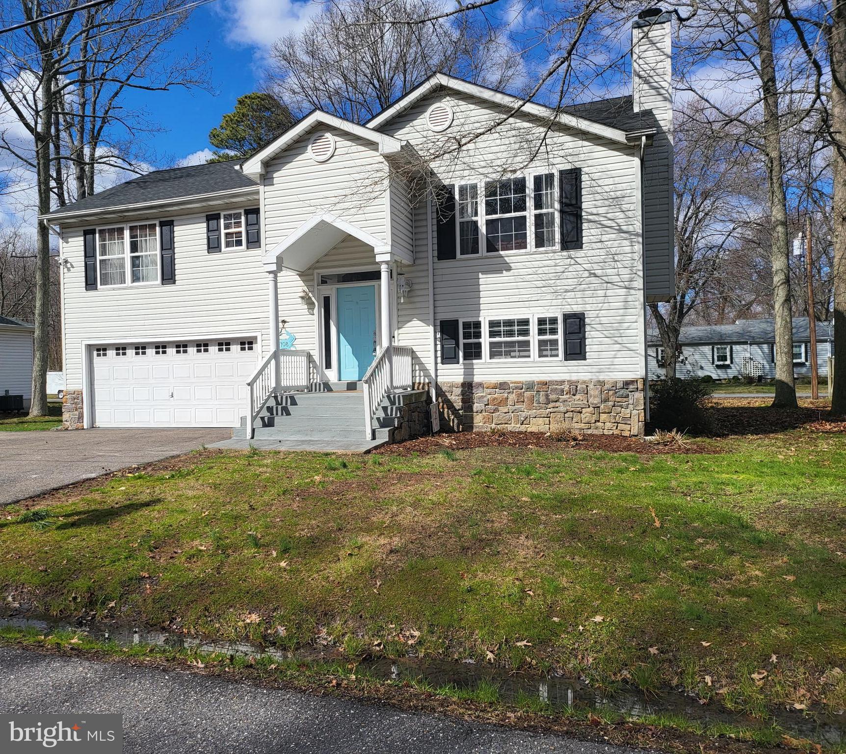 PARKER CREEK VIEW - Residential