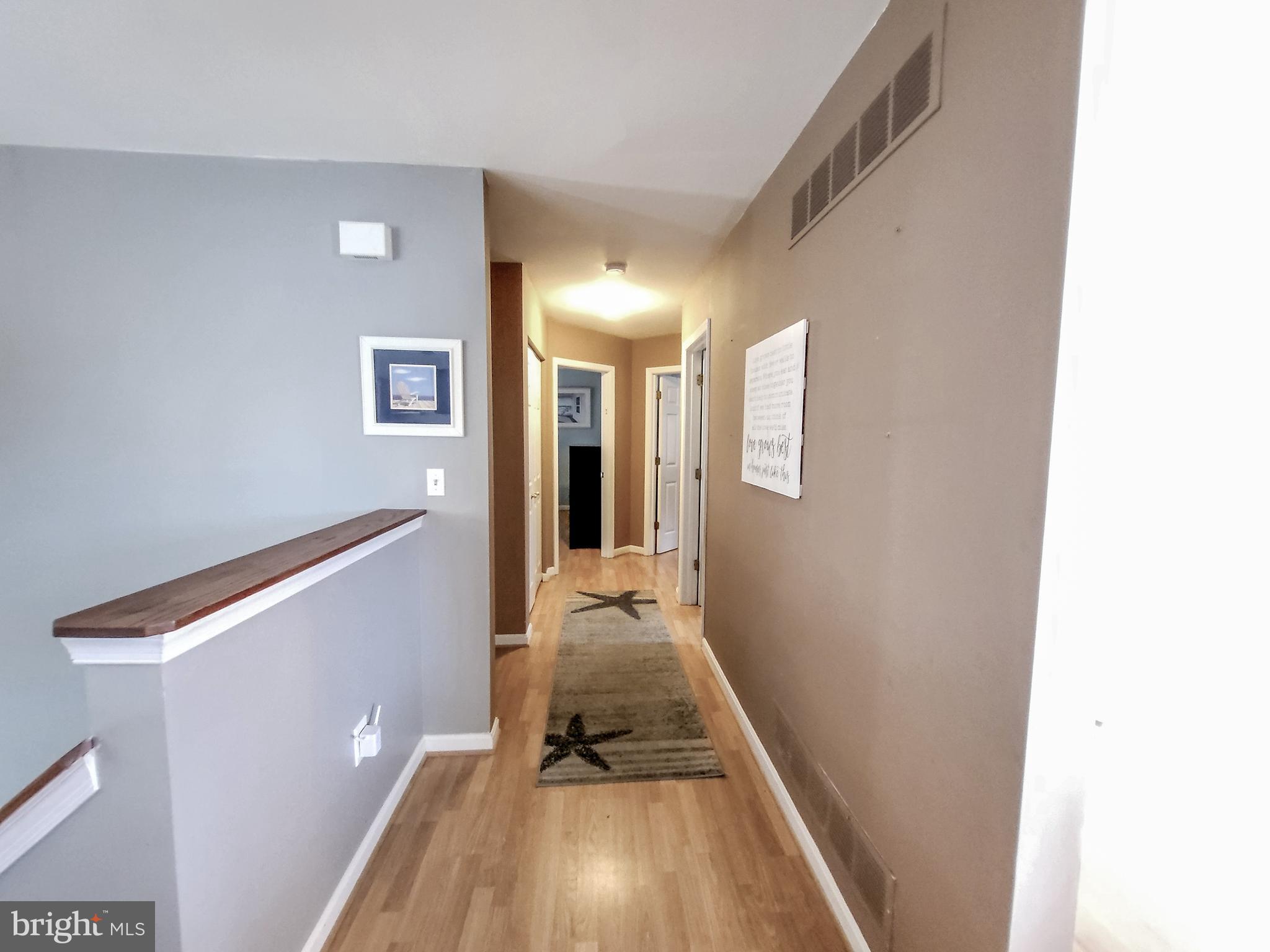 PARKER CREEK VIEW - Residential