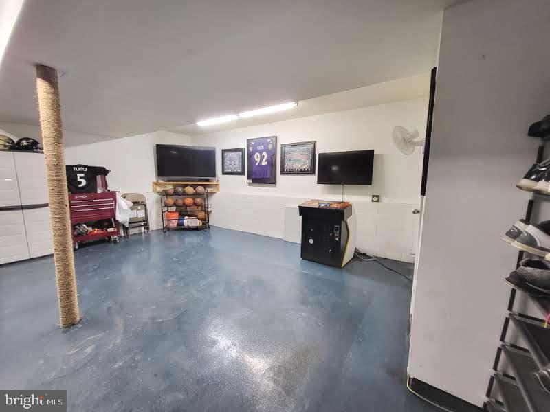 PARKER CREEK VIEW - Residential