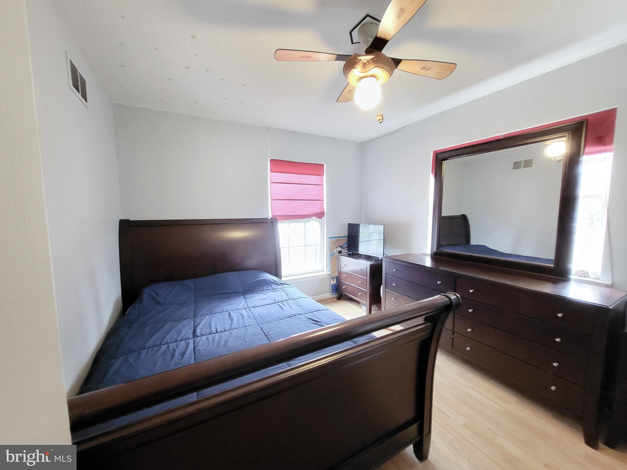 PARKER CREEK VIEW - Residential